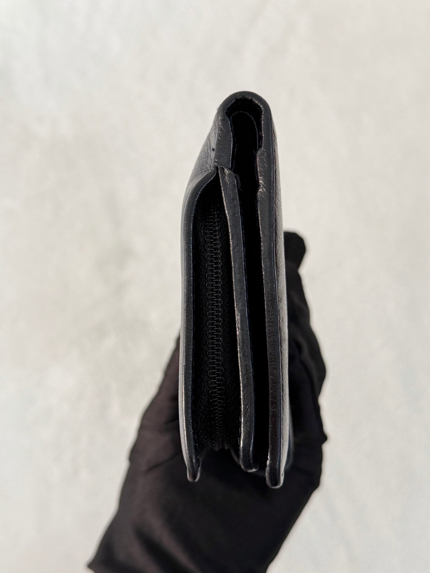 CHANEL Camellia Leather Wallet