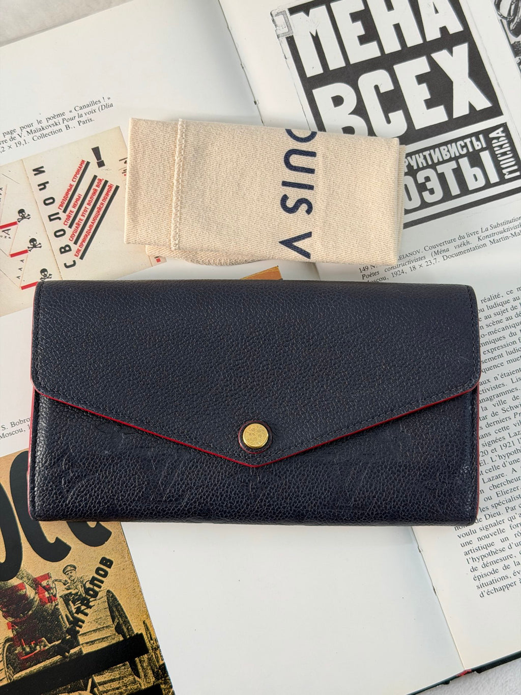 LOUIS VUITTON Monogram Bifold Wallet