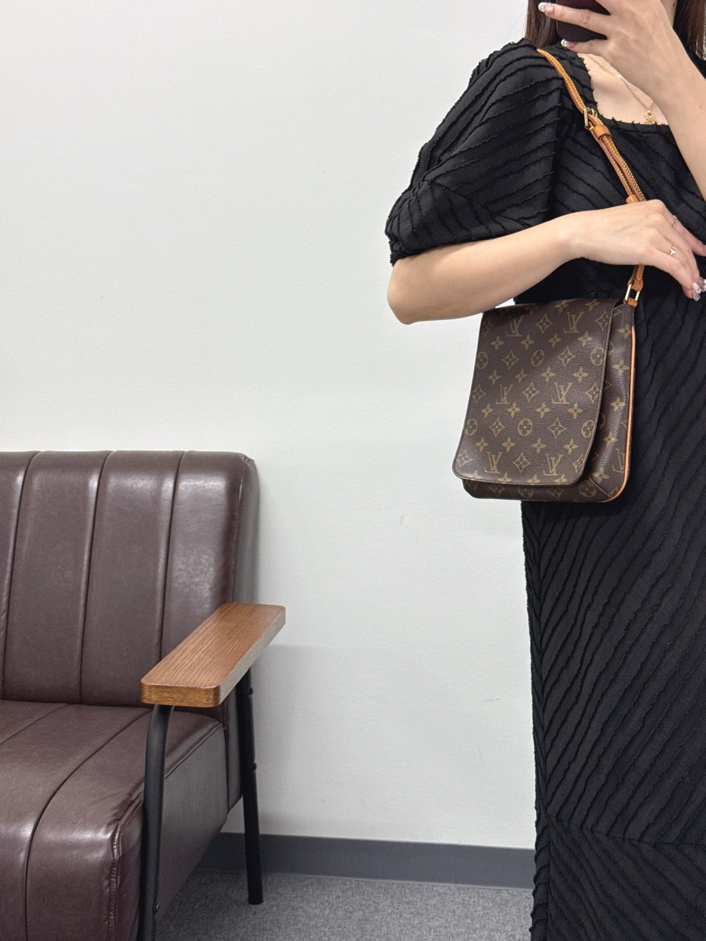 LOUIS VUITTON Monogram Flap Shoulderbag