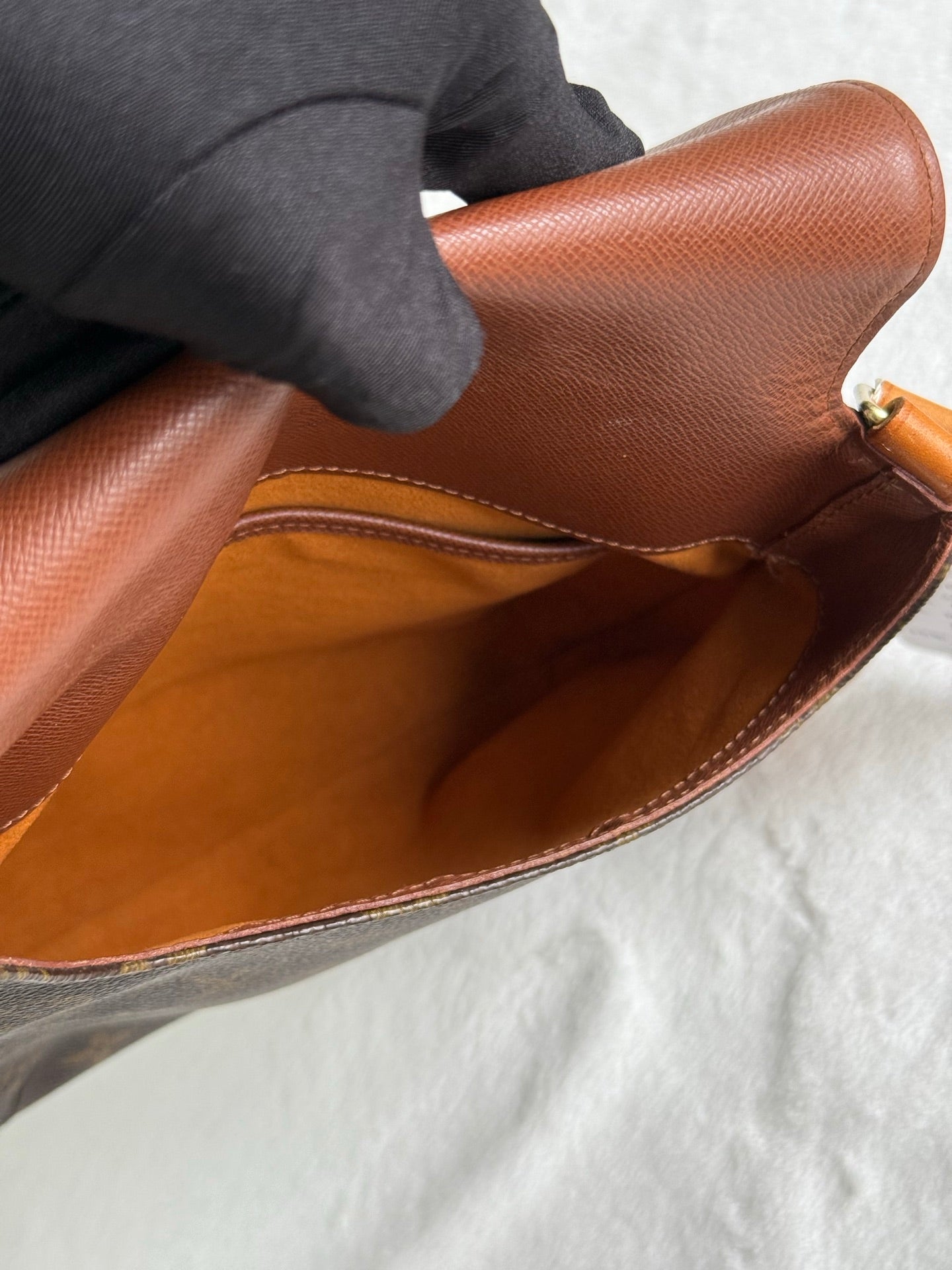 LOUIS VUITTON Monogram Flap Shoulderbag