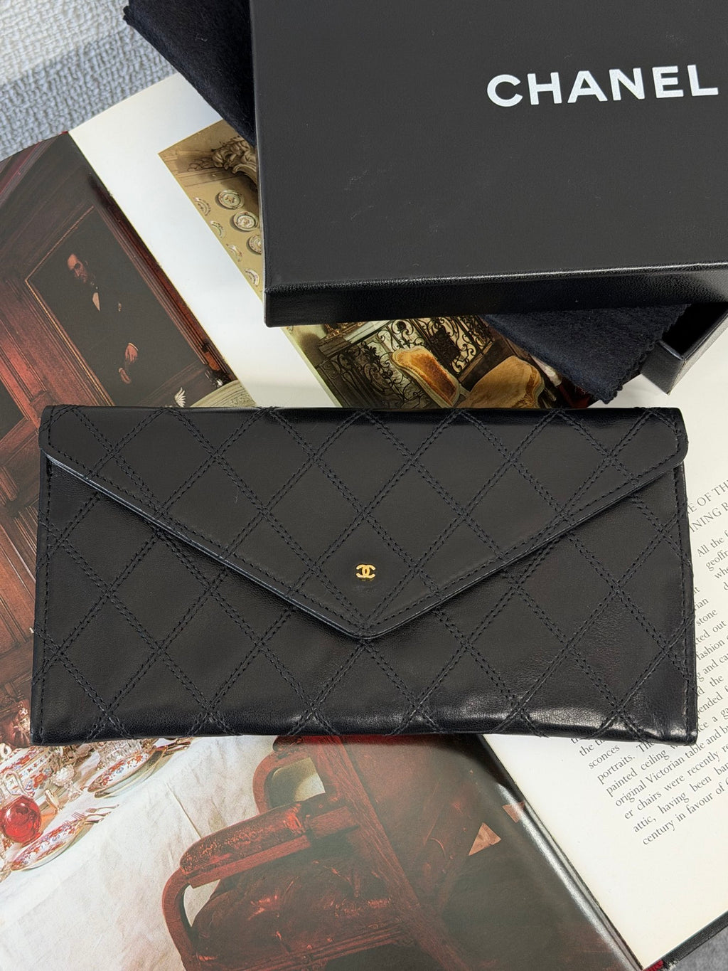 CHANEL Leather Bifold Wallet