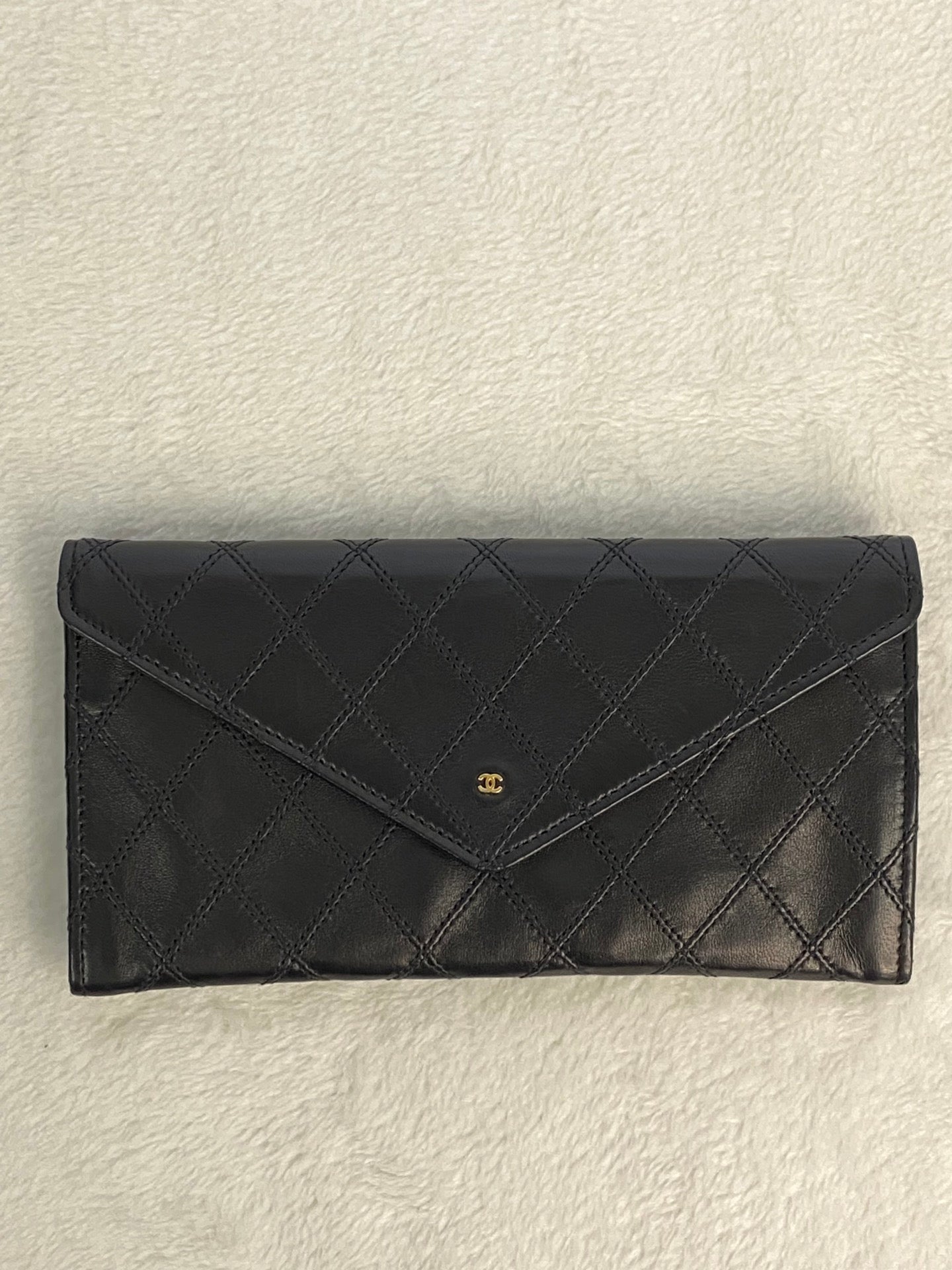 CHANEL Leather Bifold Wallet