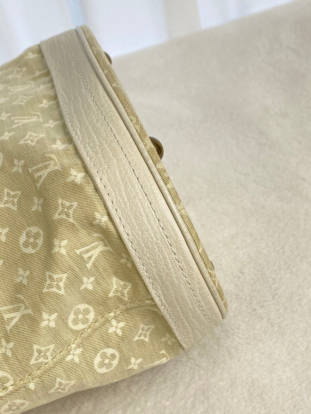 LOUIS VUITTON Monogram Denim Bucket Shoulderbag
