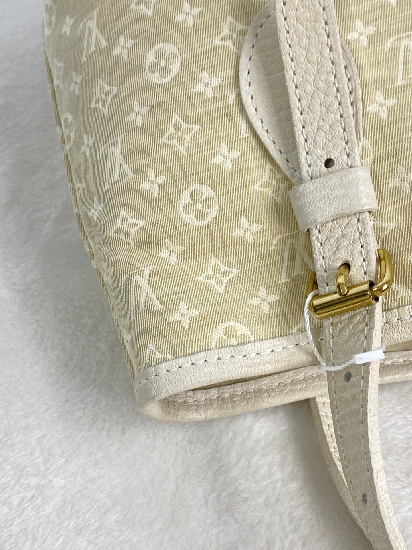 LOUIS VUITTON Monogram Denim Bucket Shoulderbag