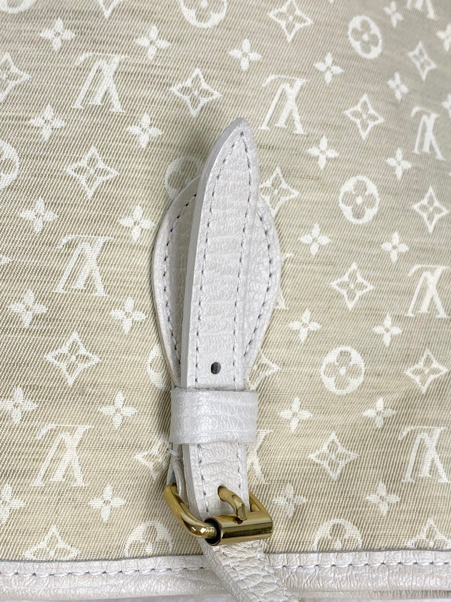 LOUIS VUITTON Monogram Denim Bucket Shoulderbag