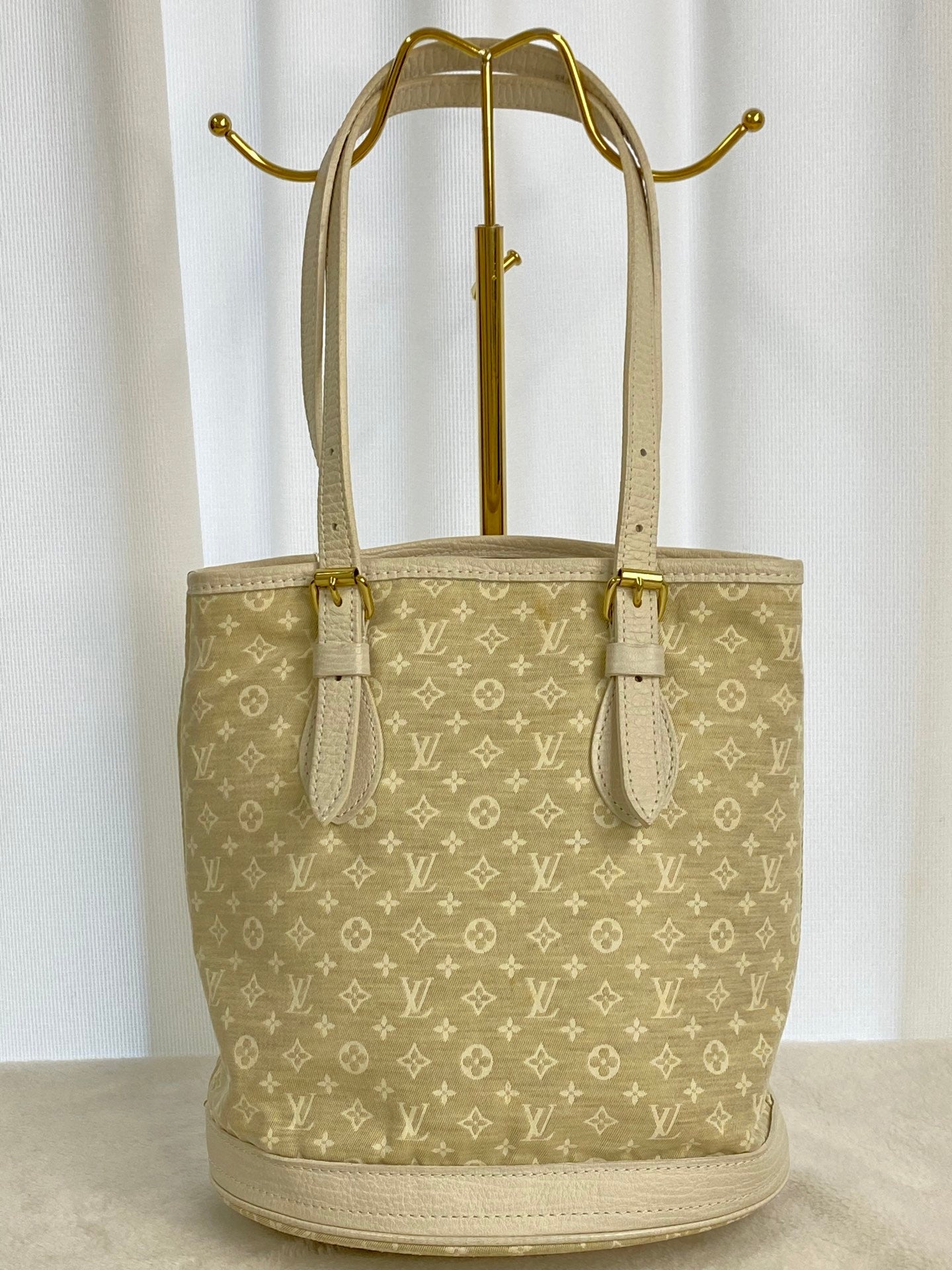 LOUIS VUITTON Monogram Denim Bucket Shoulderbag