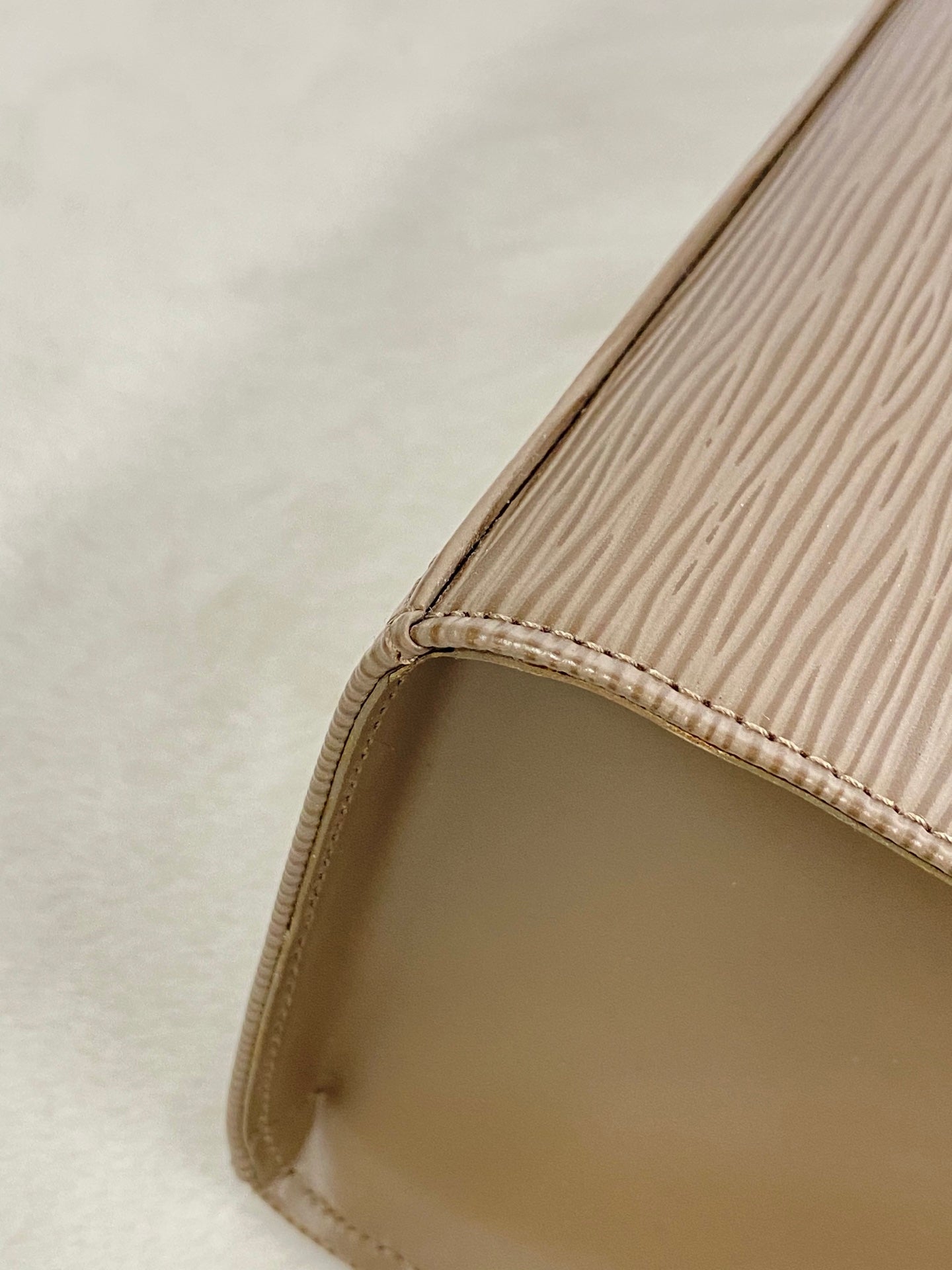 LOUIS VUITTON Epi Collection Handbag