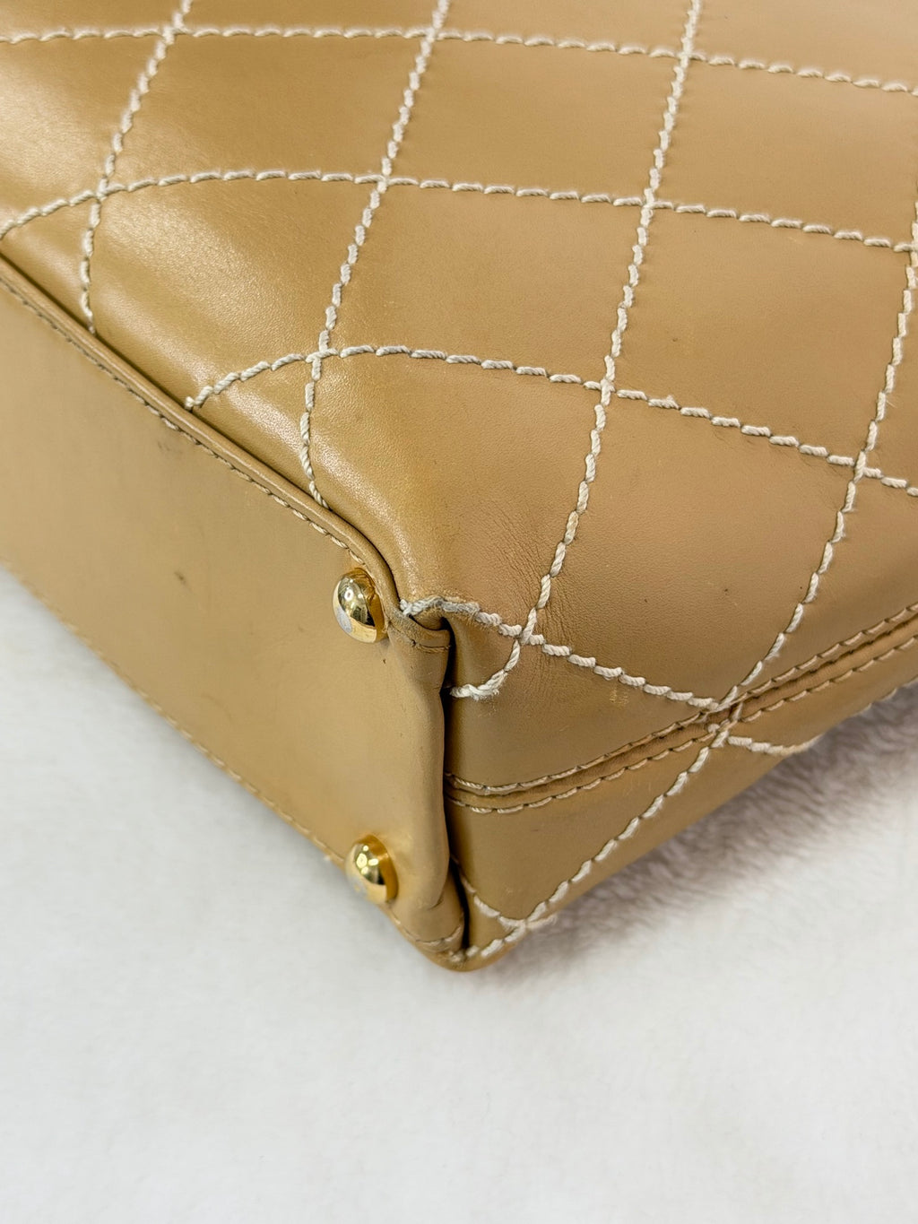 CHANEL Wild Stitch Totebag Beige