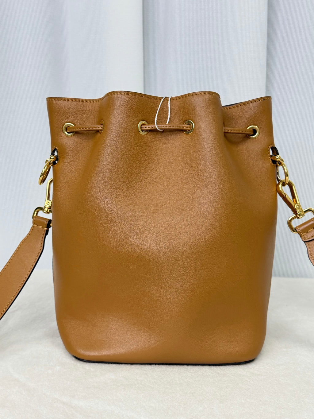 FENDI Leather Bucket Shoulderbag