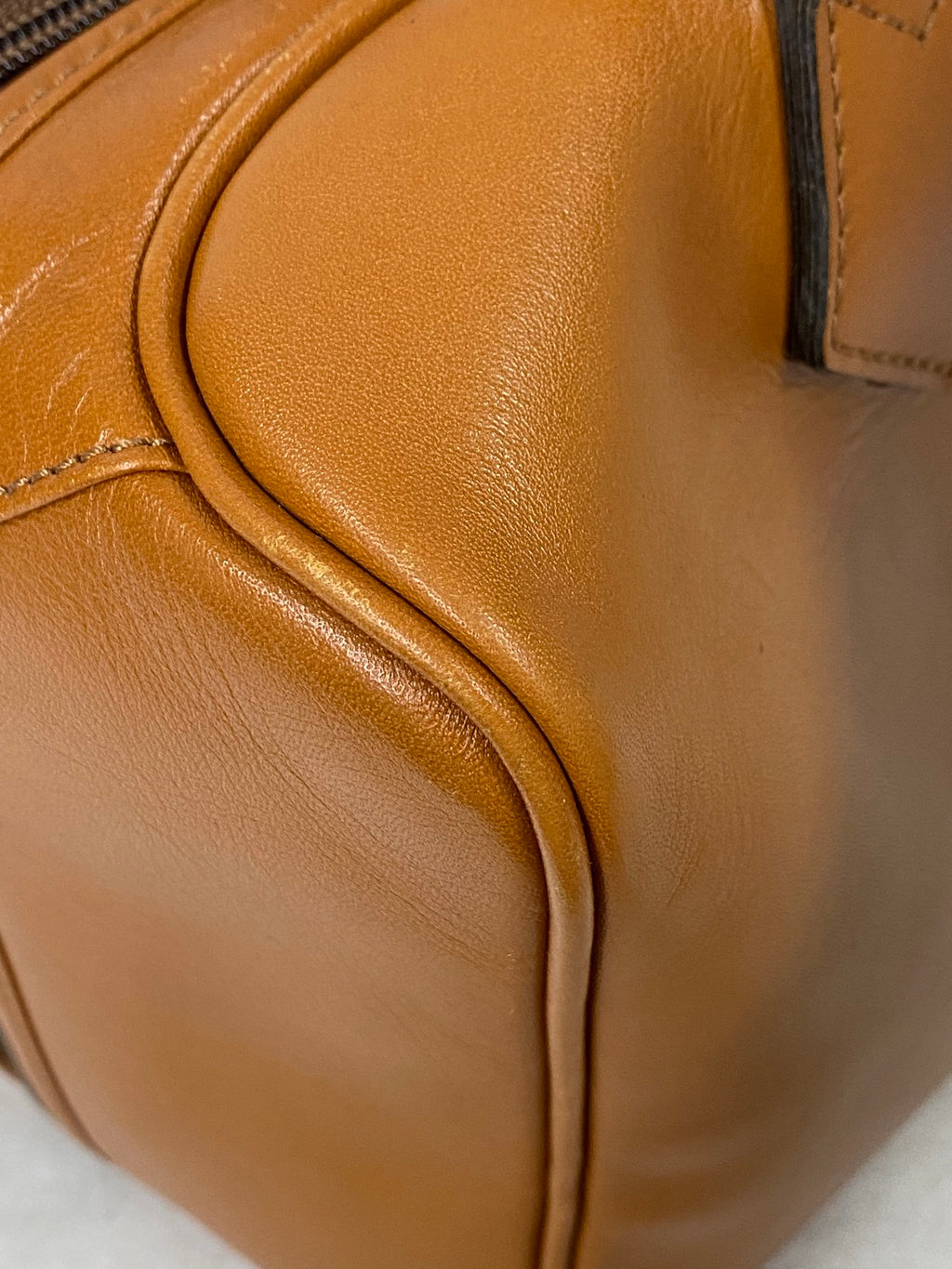 Yve Saint Luarent Boston Leather  Handbag