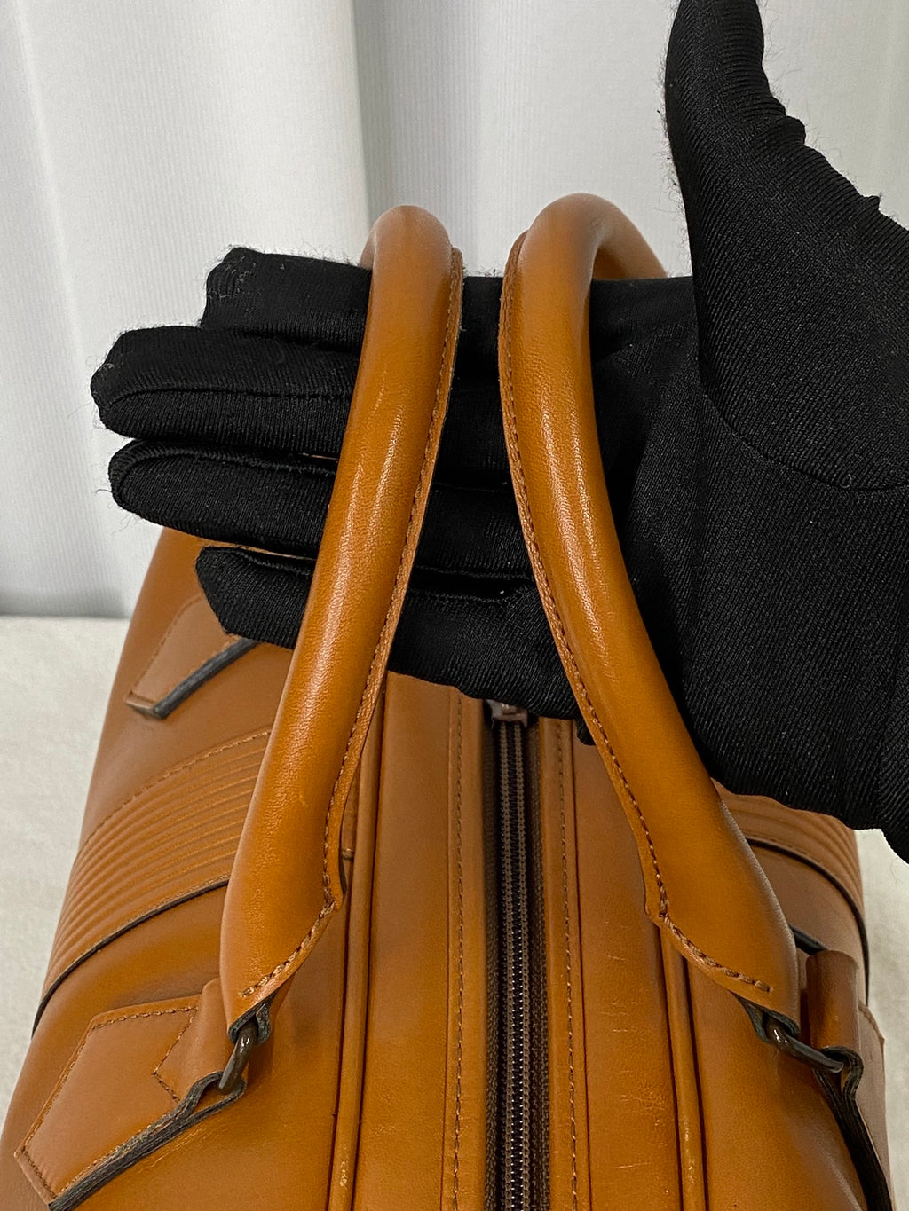 Yve Saint Luarent Boston Leather  Handbag