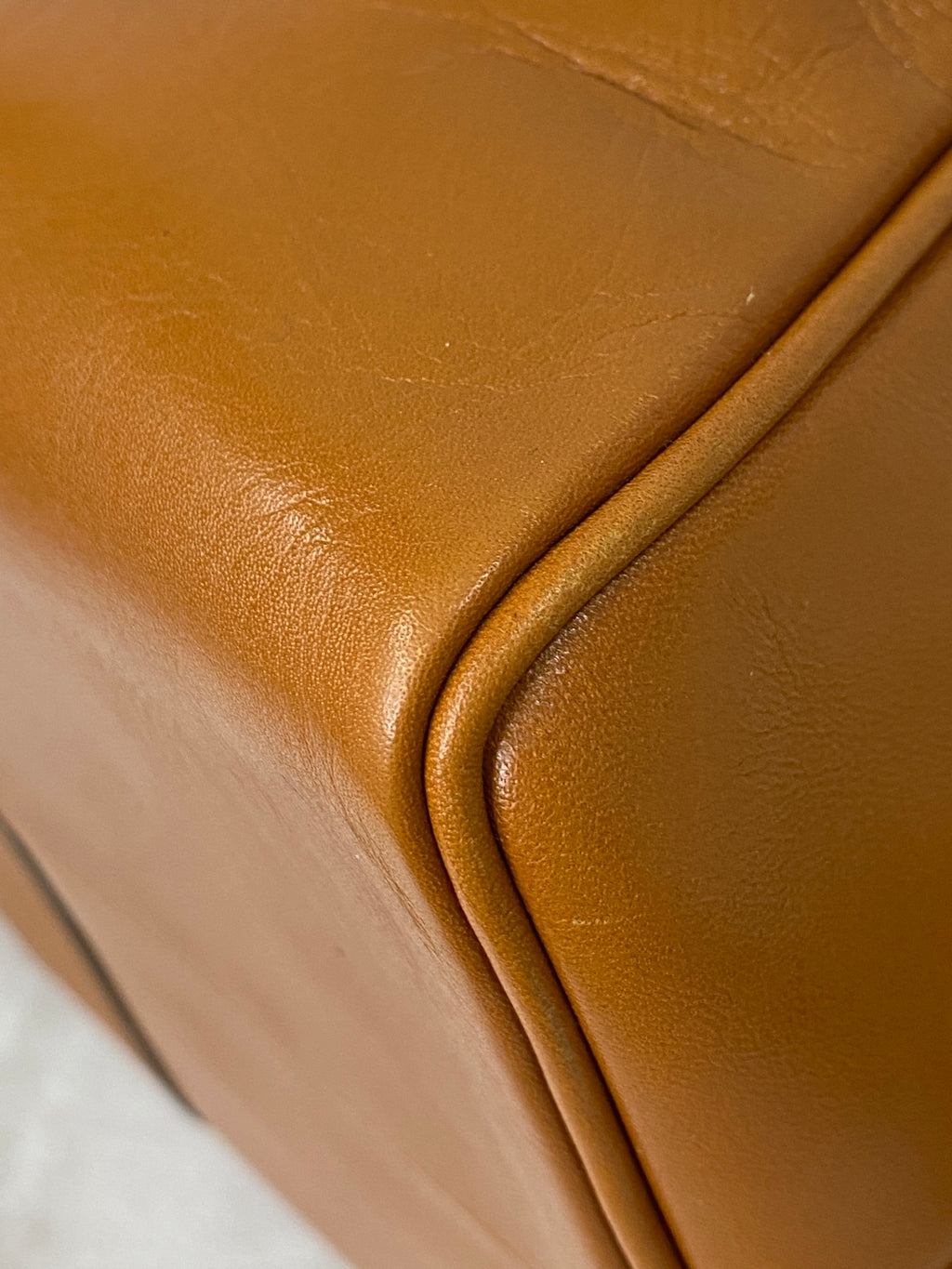 Yve Saint Luarent Boston Leather  Handbag