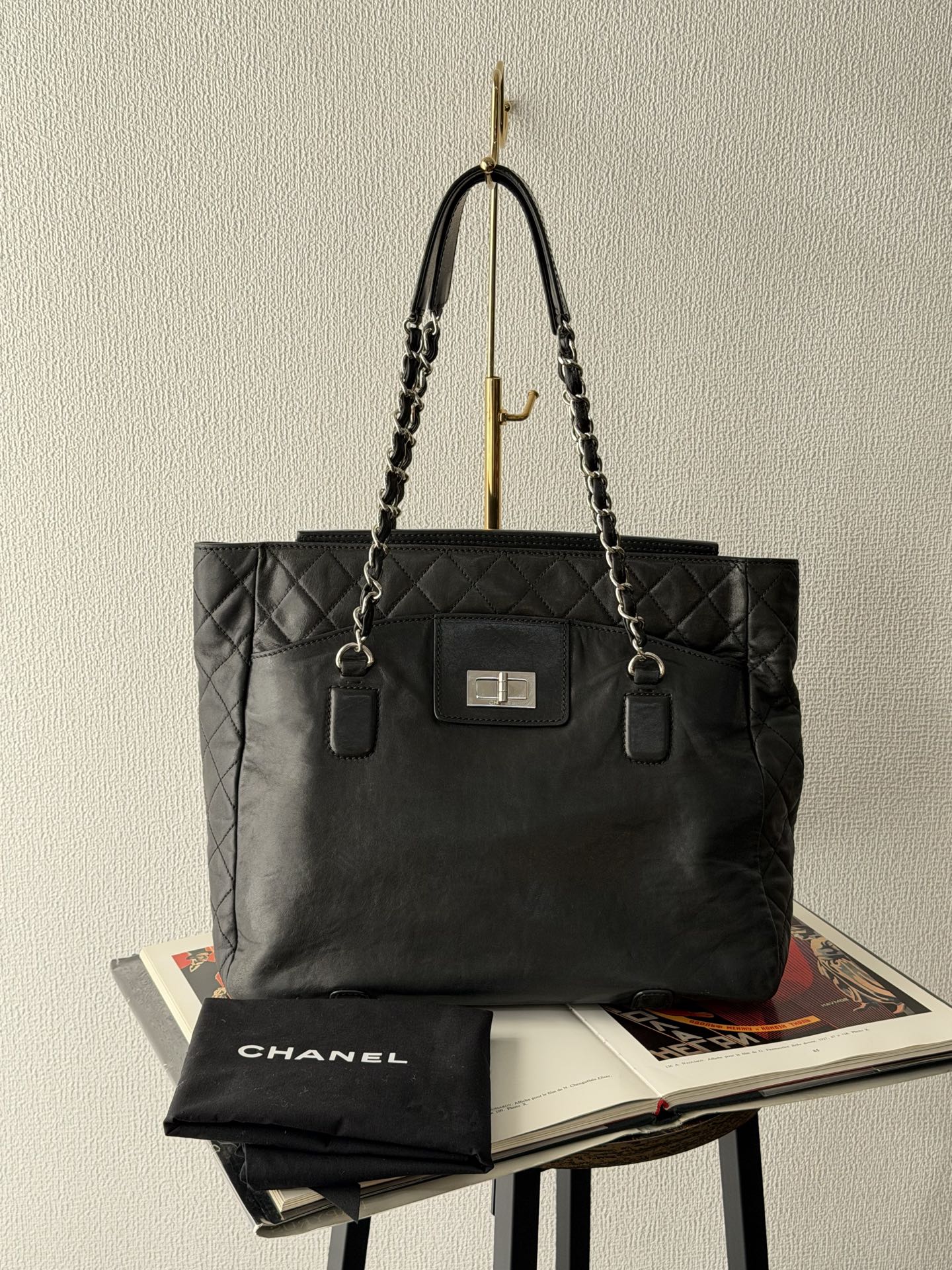 CHANEL 2.55 Collection Leather Totebag