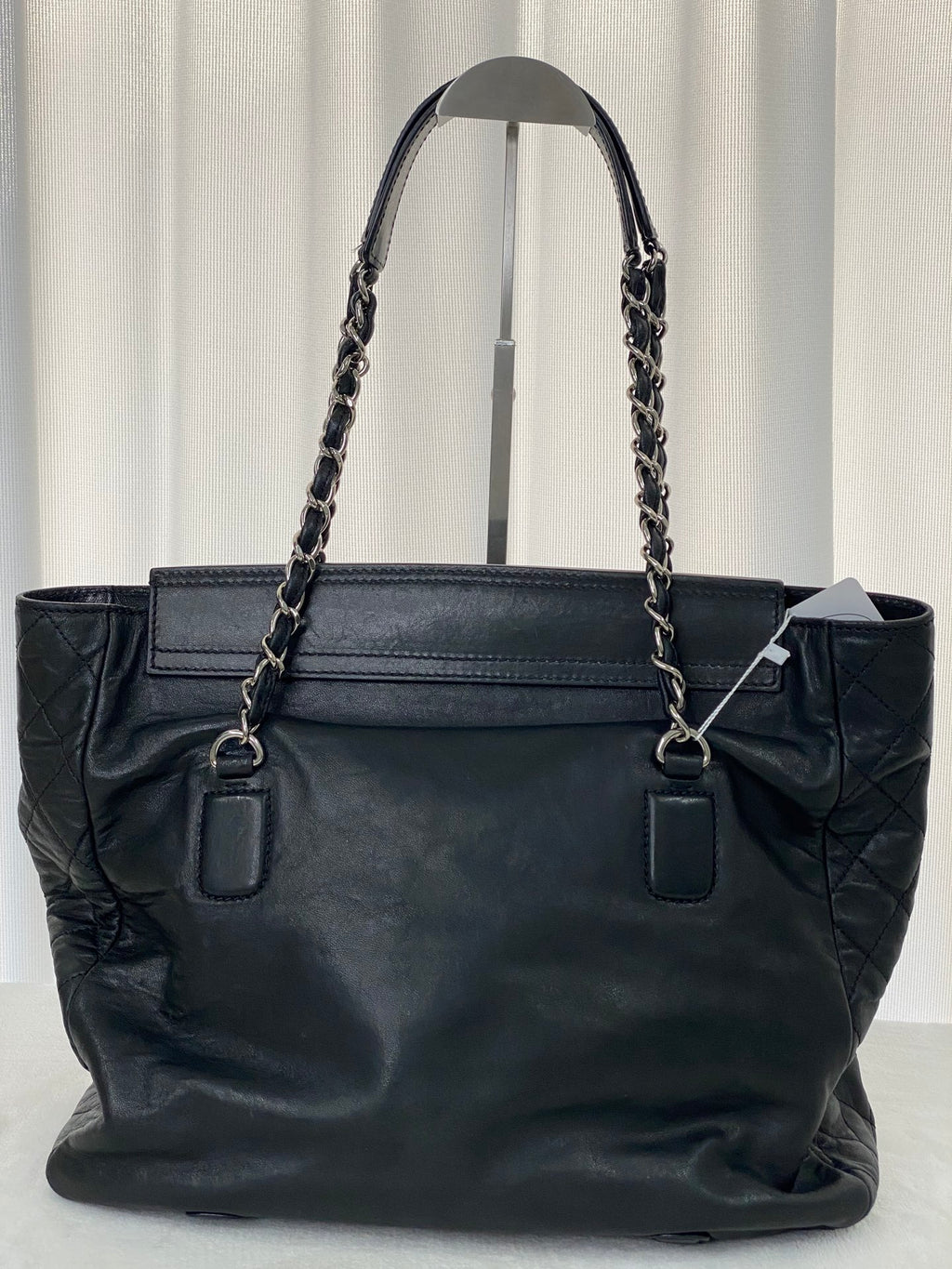 CHANEL 2.55 Collection Leather Totebag