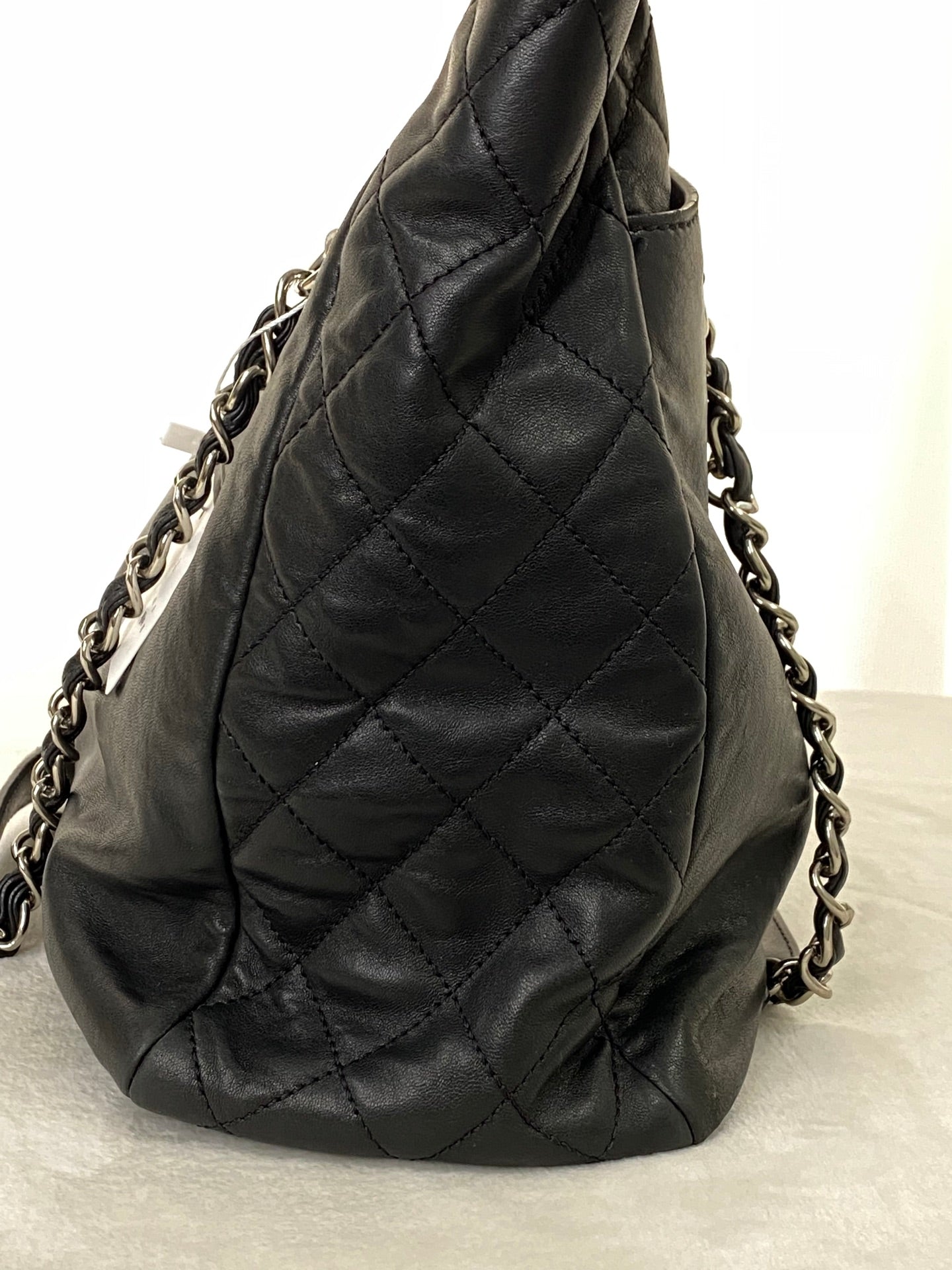 CHANEL 2.55 Collection Leather Totebag