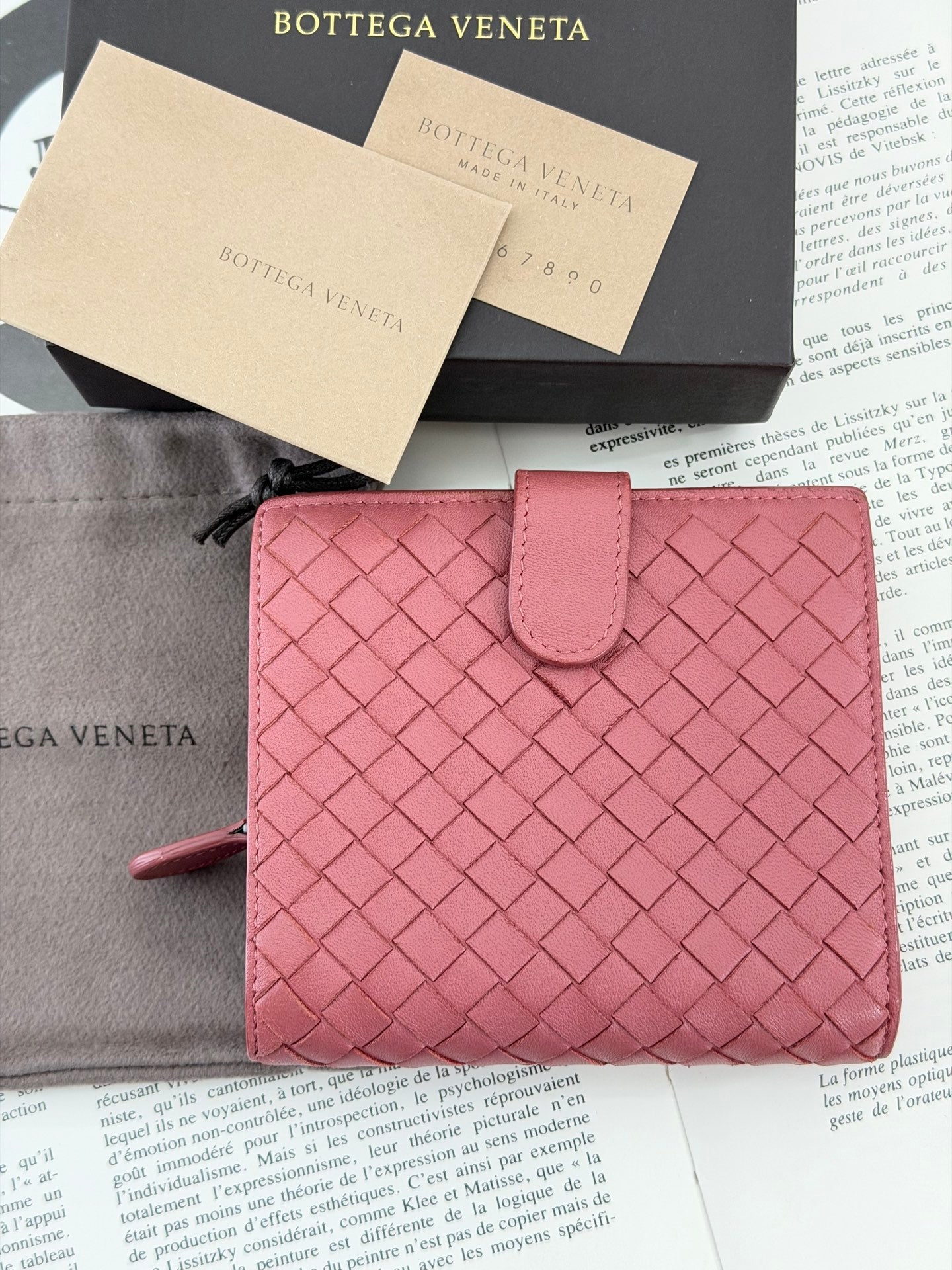 Bottega Veneta Intrecciato Bifold Leather Wallet