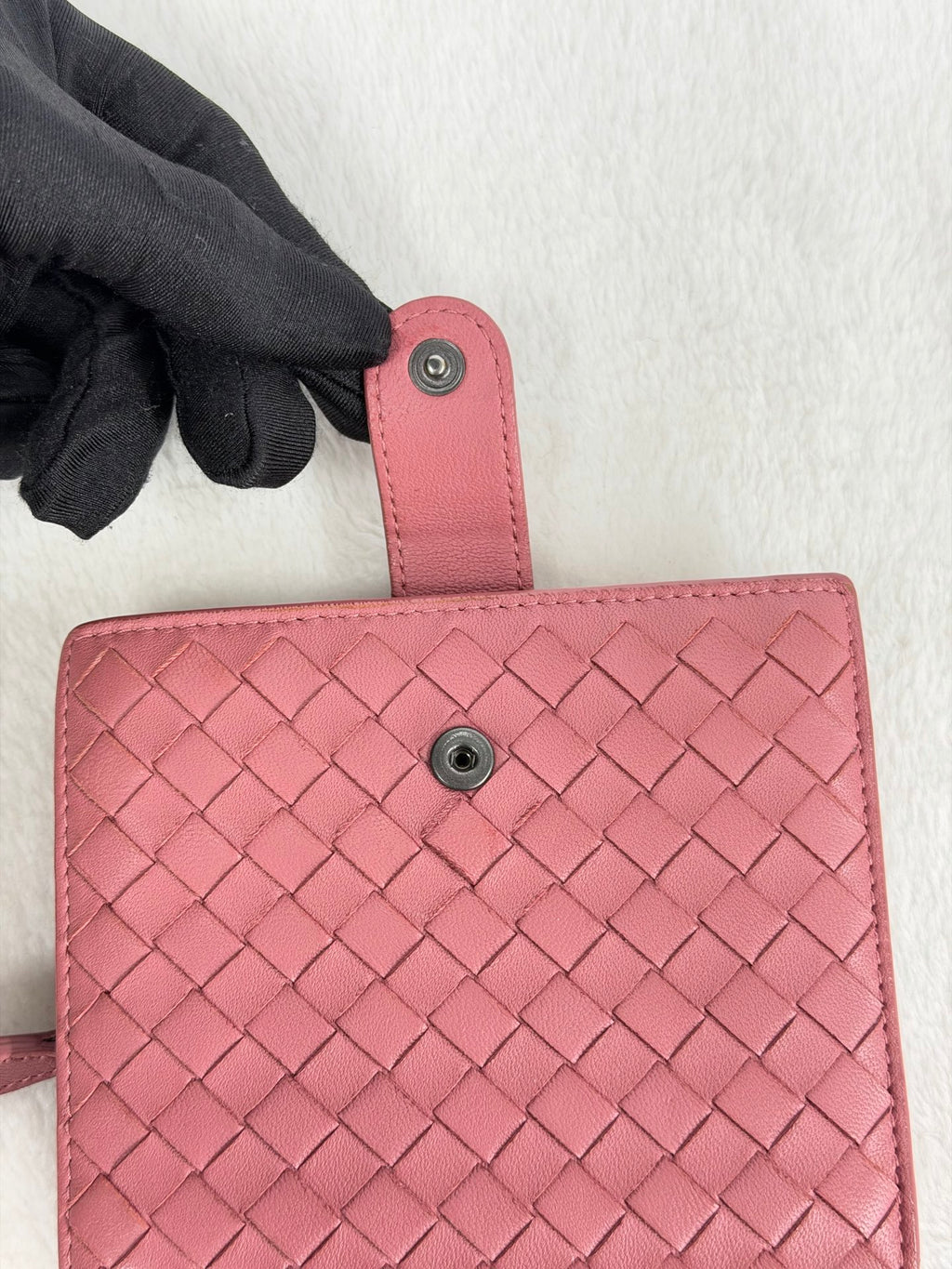 Bottega Veneta Intrecciato Bifold Leather Wallet