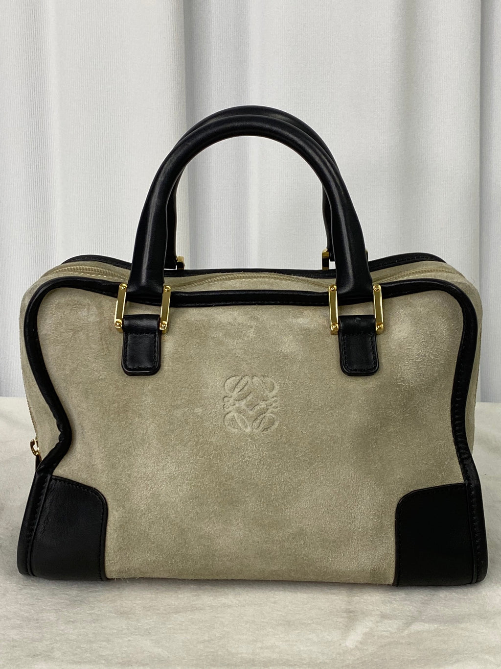 LOEWE Suede Amazona Handbag (S)