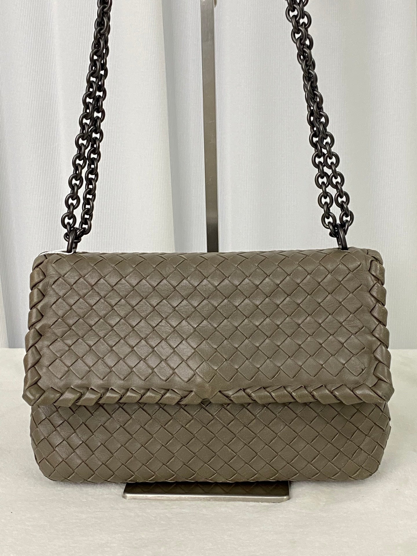 Bottega Veneta Intrecciato Chain Flapbag