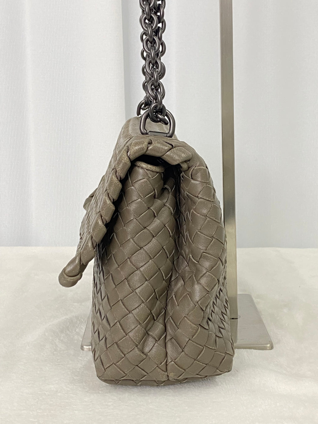 Bottega Veneta Intrecciato Chain Flapbag