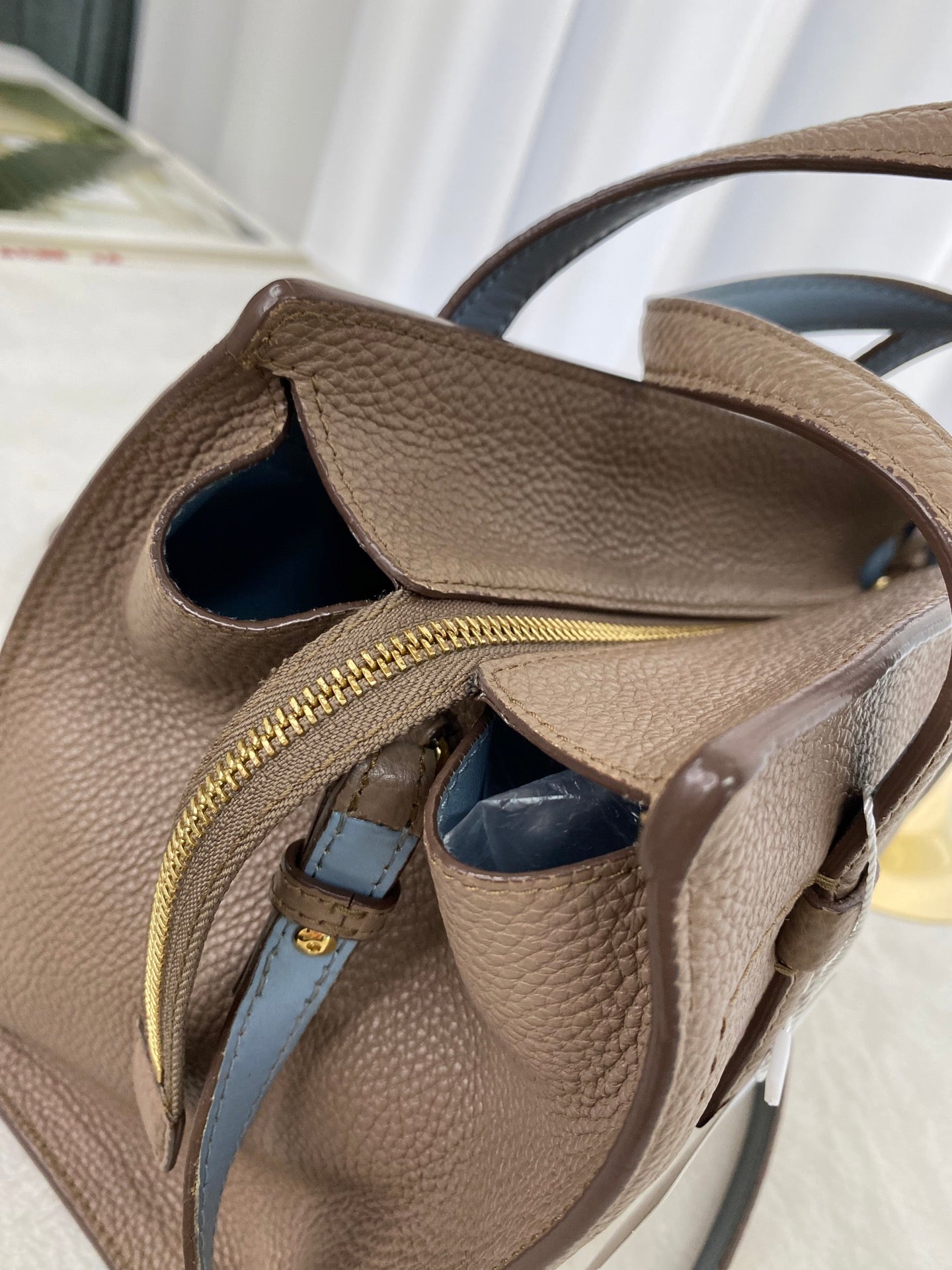 FERRAGAMO Cavier leather 2WAY Shoulderbag