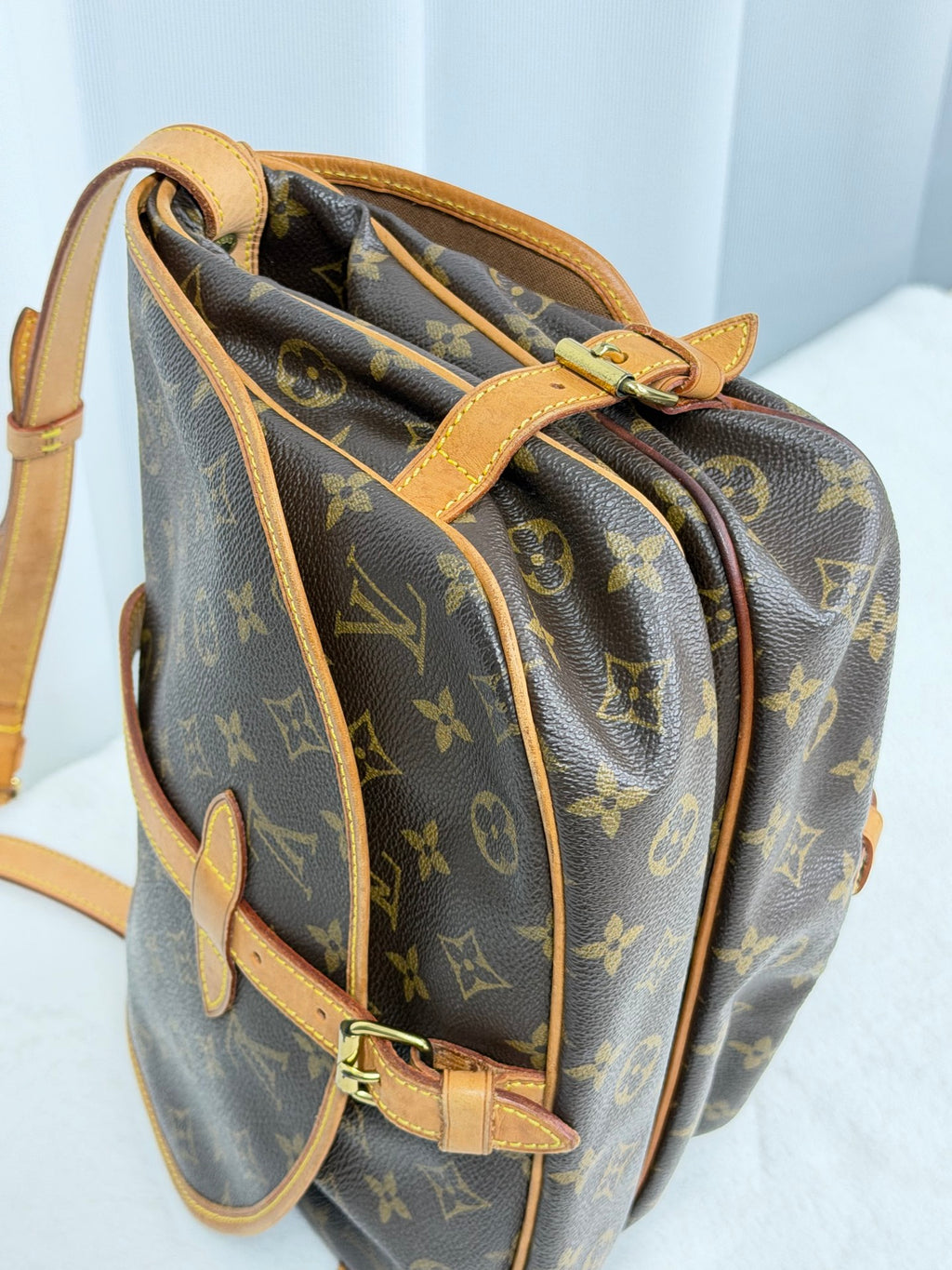 LOUIS VUITTON Gemini Collection  Monogram Shoulderbag