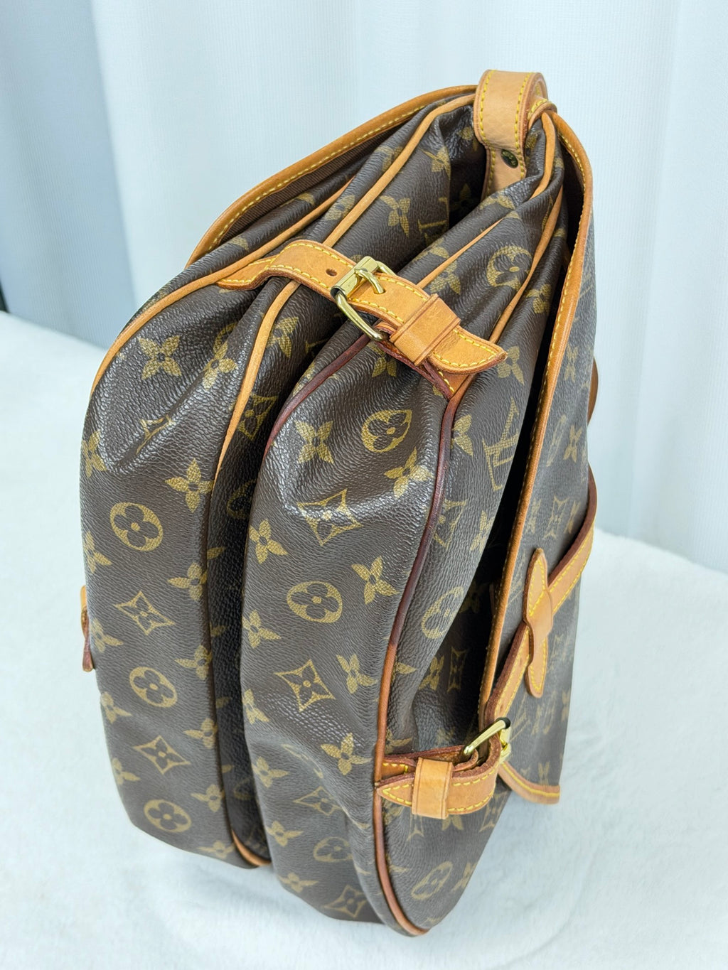 LOUIS VUITTON Gemini Collection  Monogram Shoulderbag