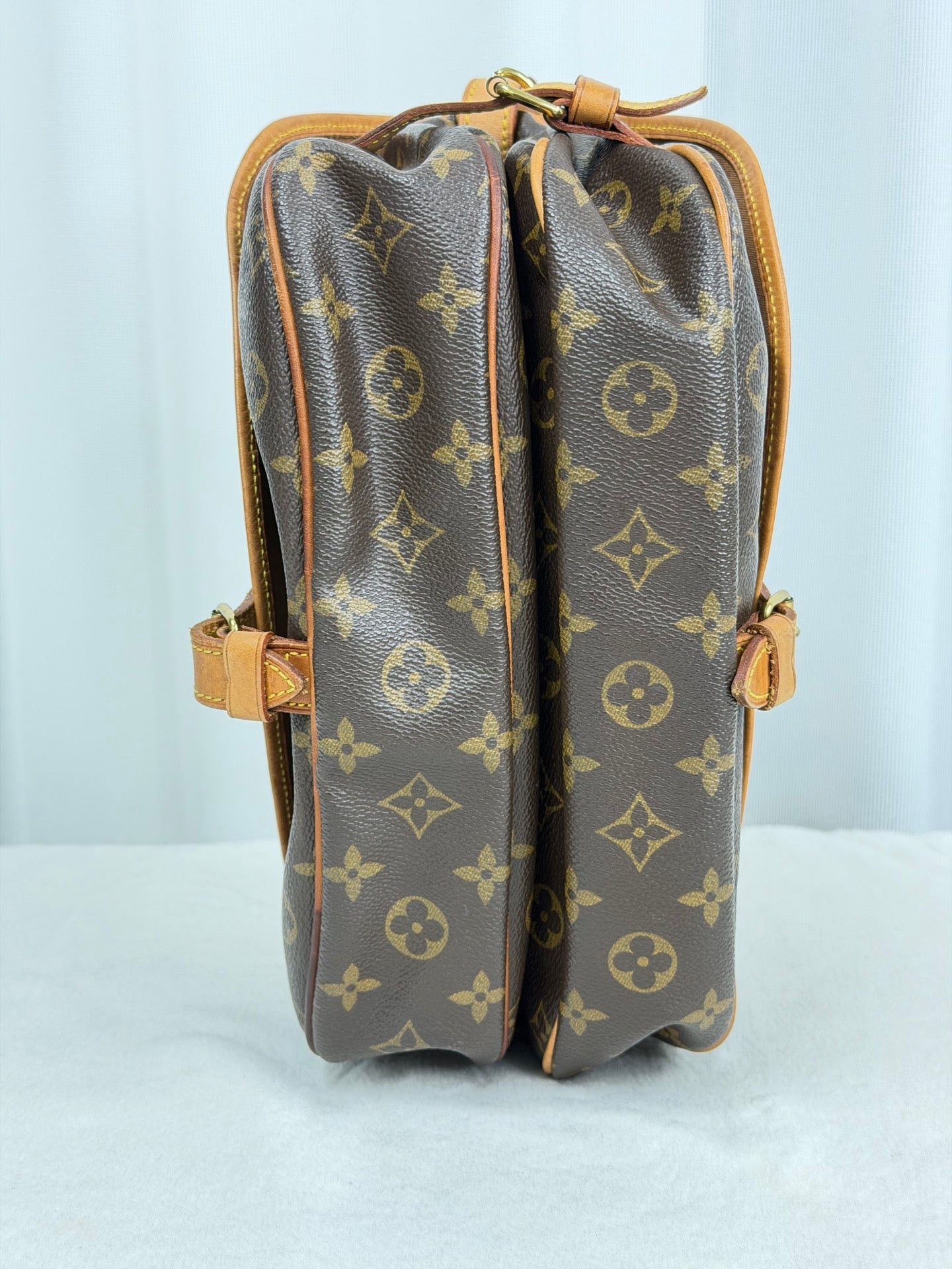 LOUIS VUITTON Gemini Collection  Monogram Shoulderbag
