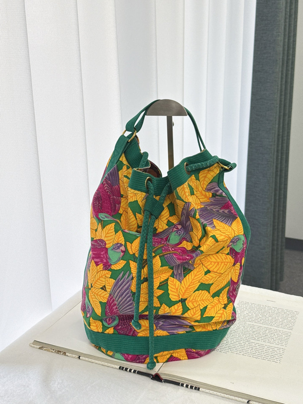HERMES Canvas Bucket Shoulderag