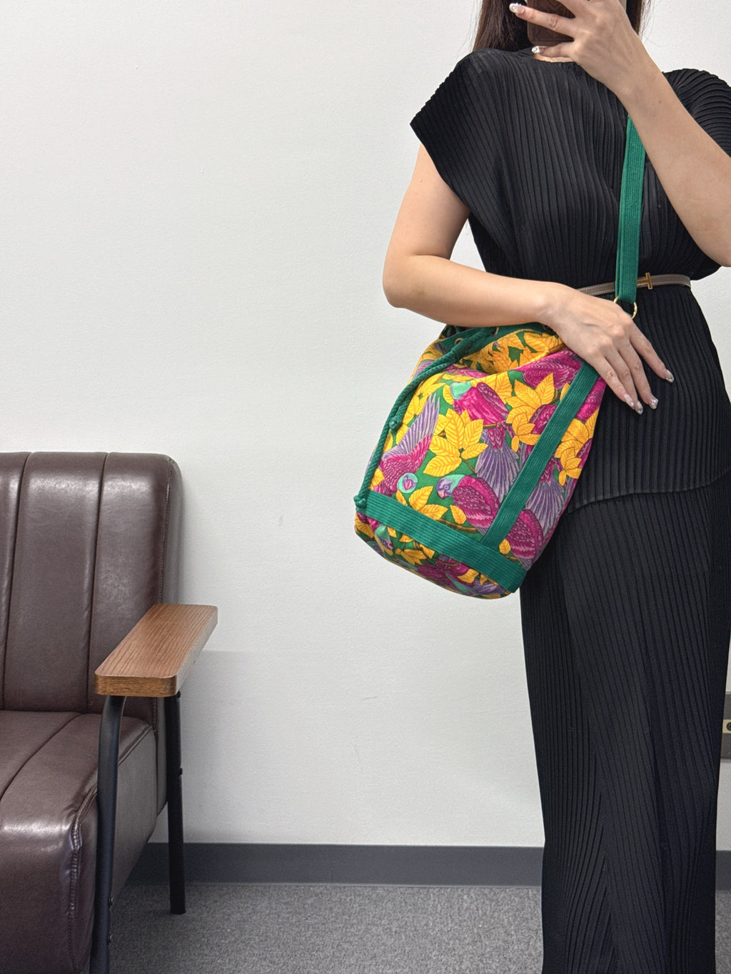 HERMES Canvas Bucket Shoulderag