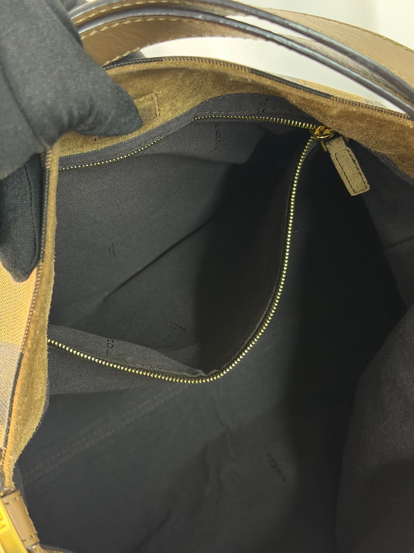 FENDI Pequin Handbag