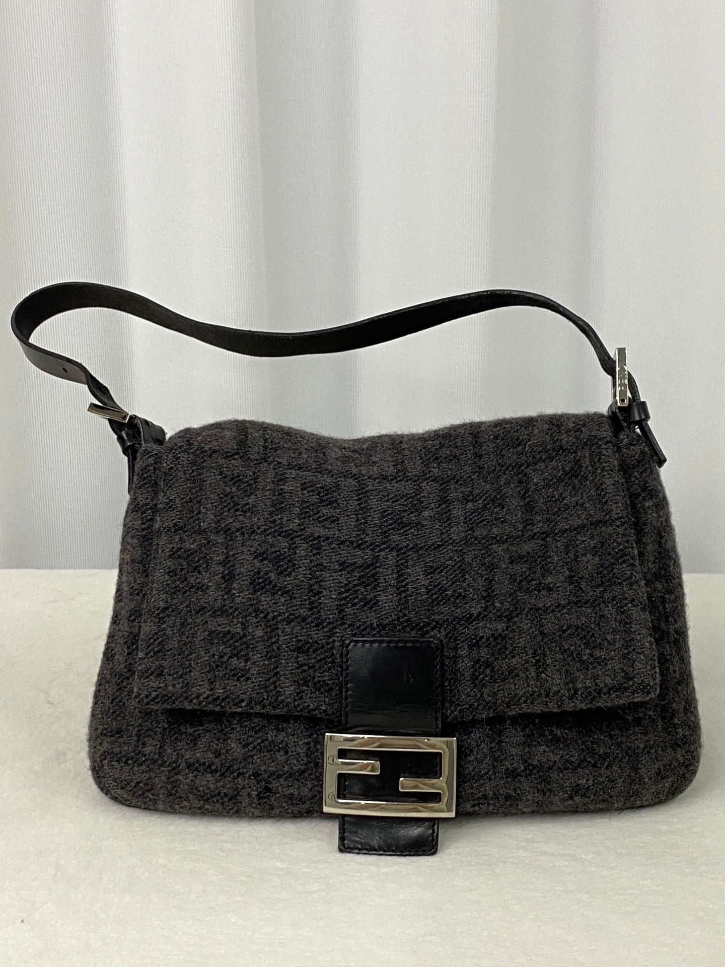 FENDI Cashmere Zucca Baguette Shoulderbag
