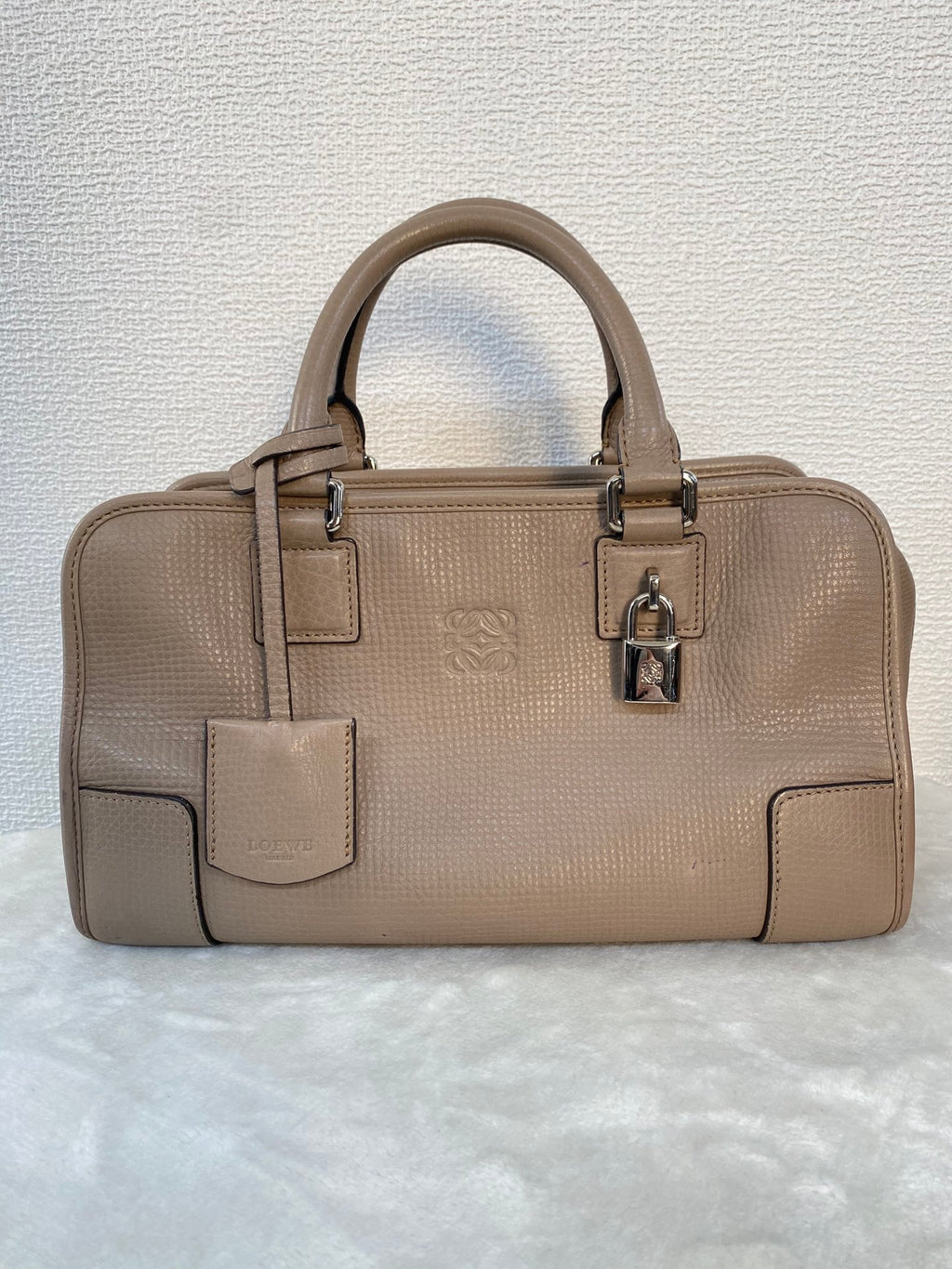 LOEWE Amazona Genuine Handbag