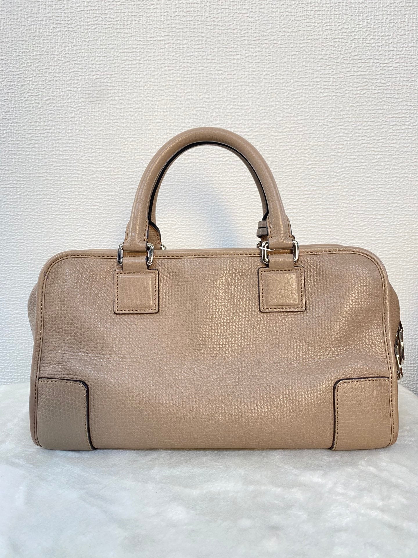 LOEWE Amazona Genuine Handbag