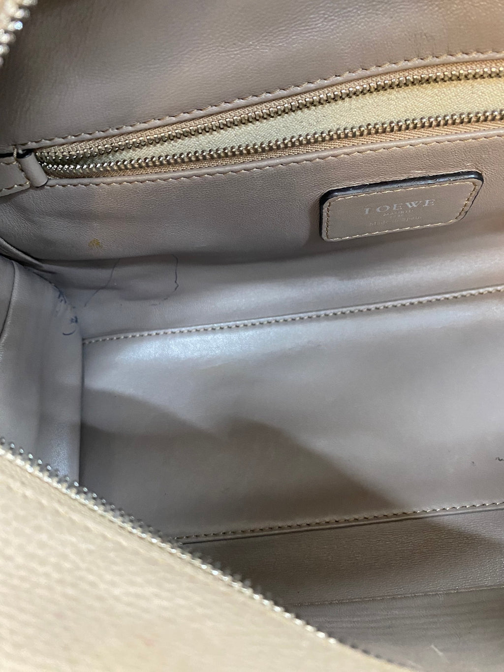 LOEWE Amazona Genuine Handbag
