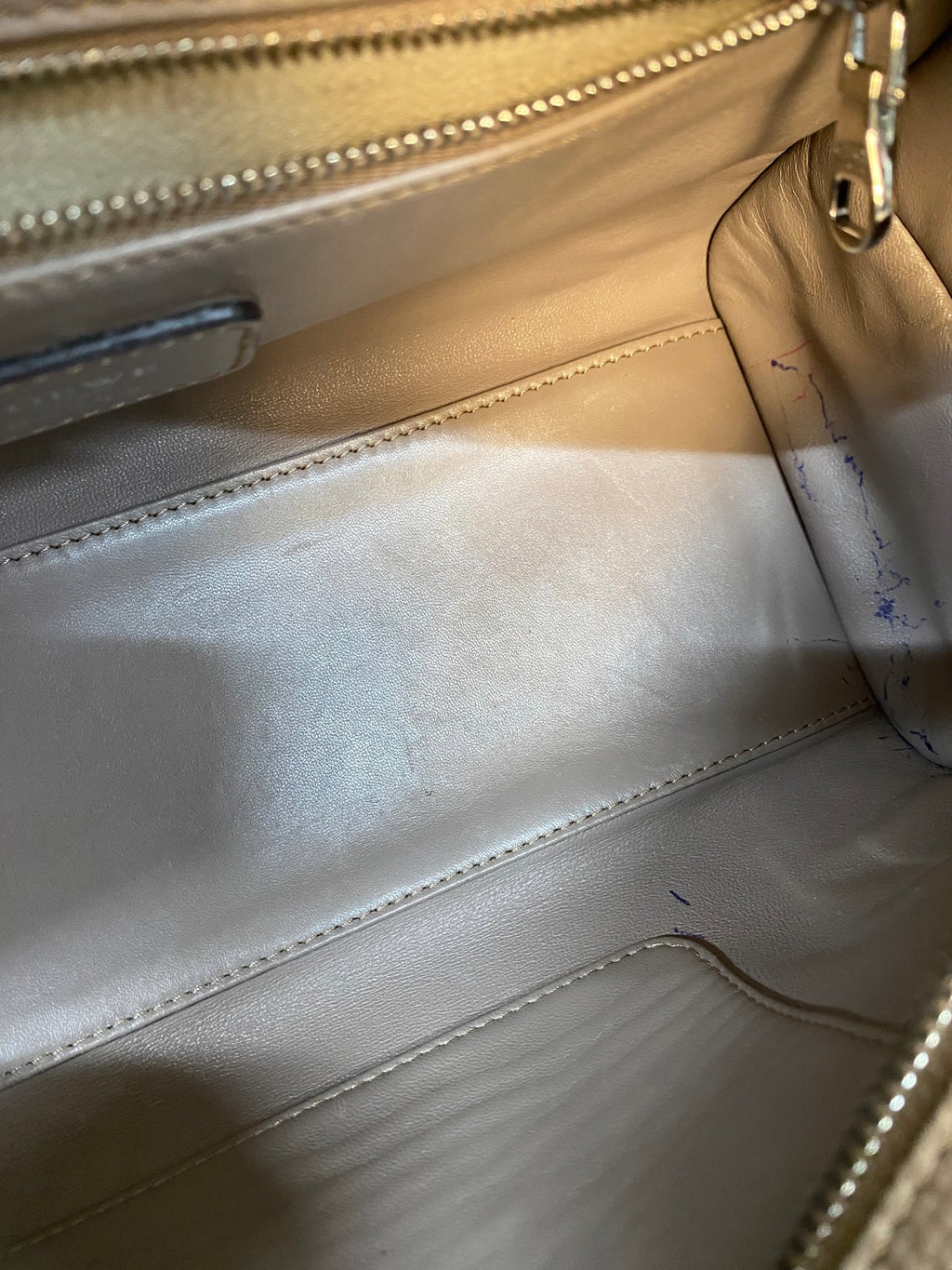 LOEWE Amazona Genuine Handbag