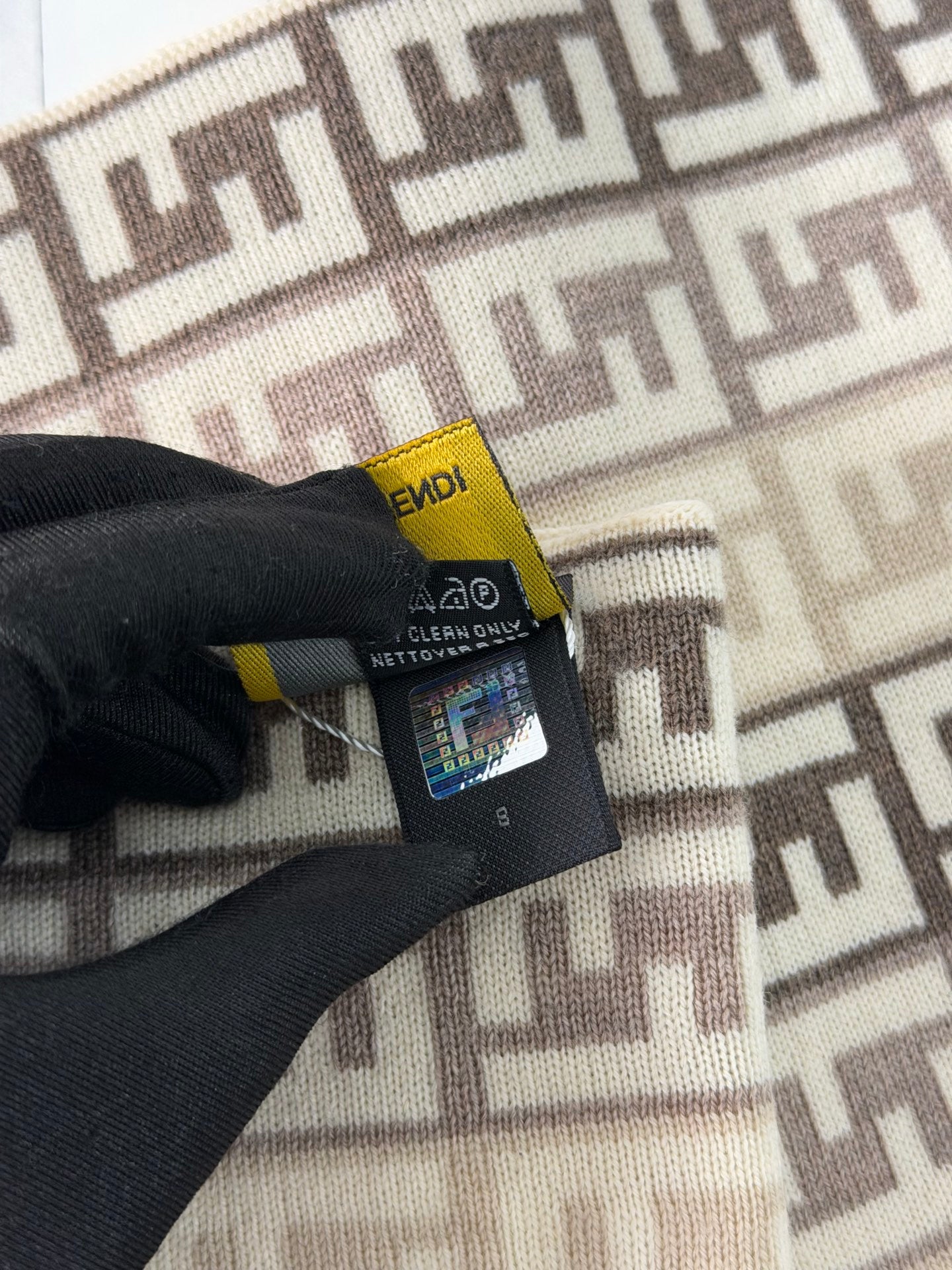 FENDI Zucchino Wool Scarf