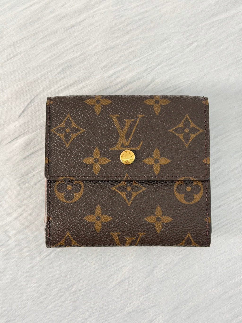 LOUIS VUITTON Monogram Trifold Wallet
