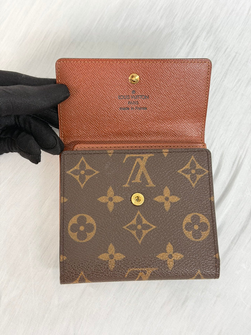 LOUIS VUITTON Monogram Trifold Wallet