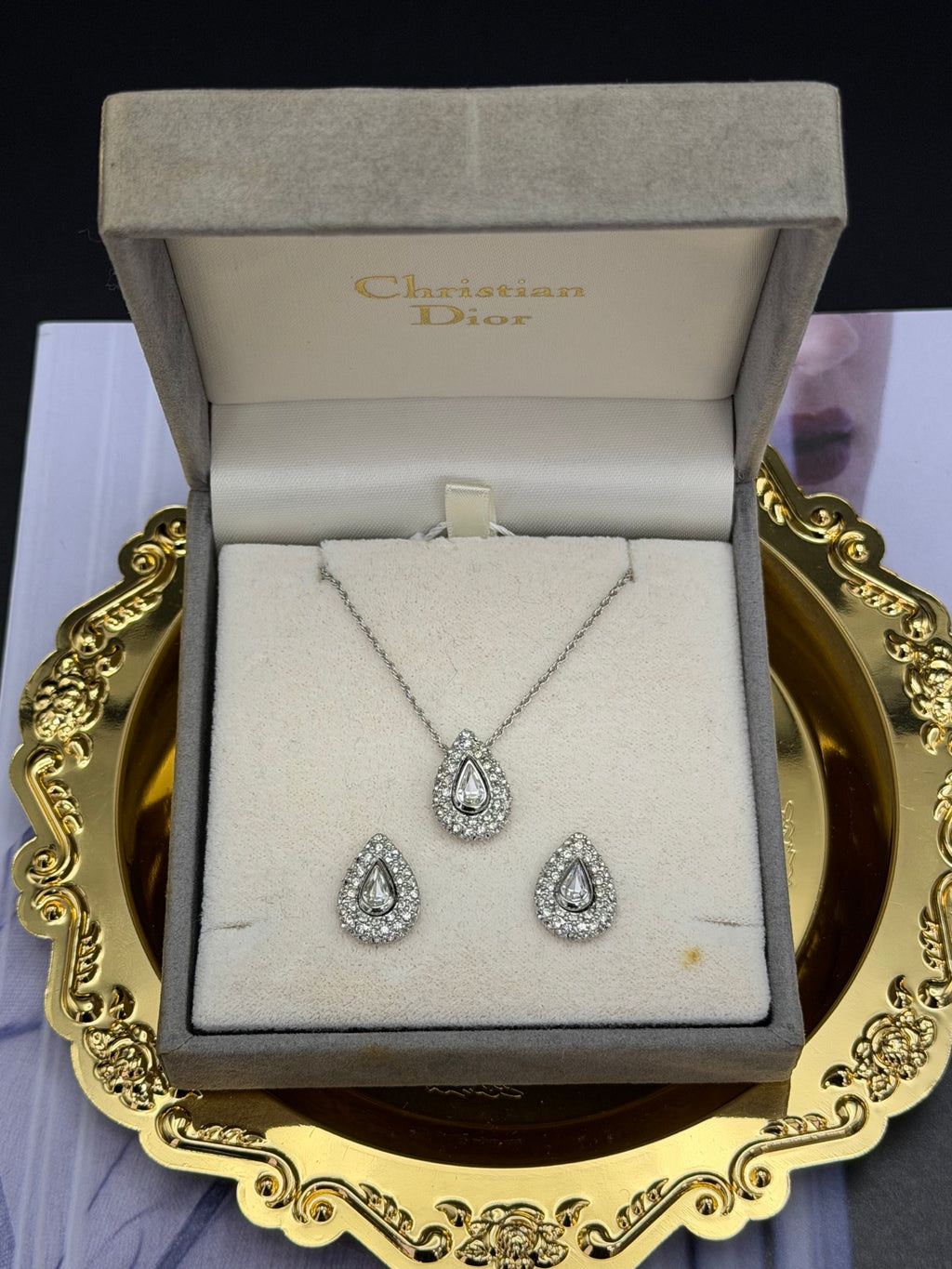 CHRISTIAN DIOR Raindrop Necklace & Earring Set