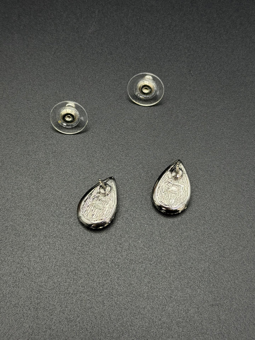 CHRISTIAN DIOR Raindrop Necklace & Earring Set