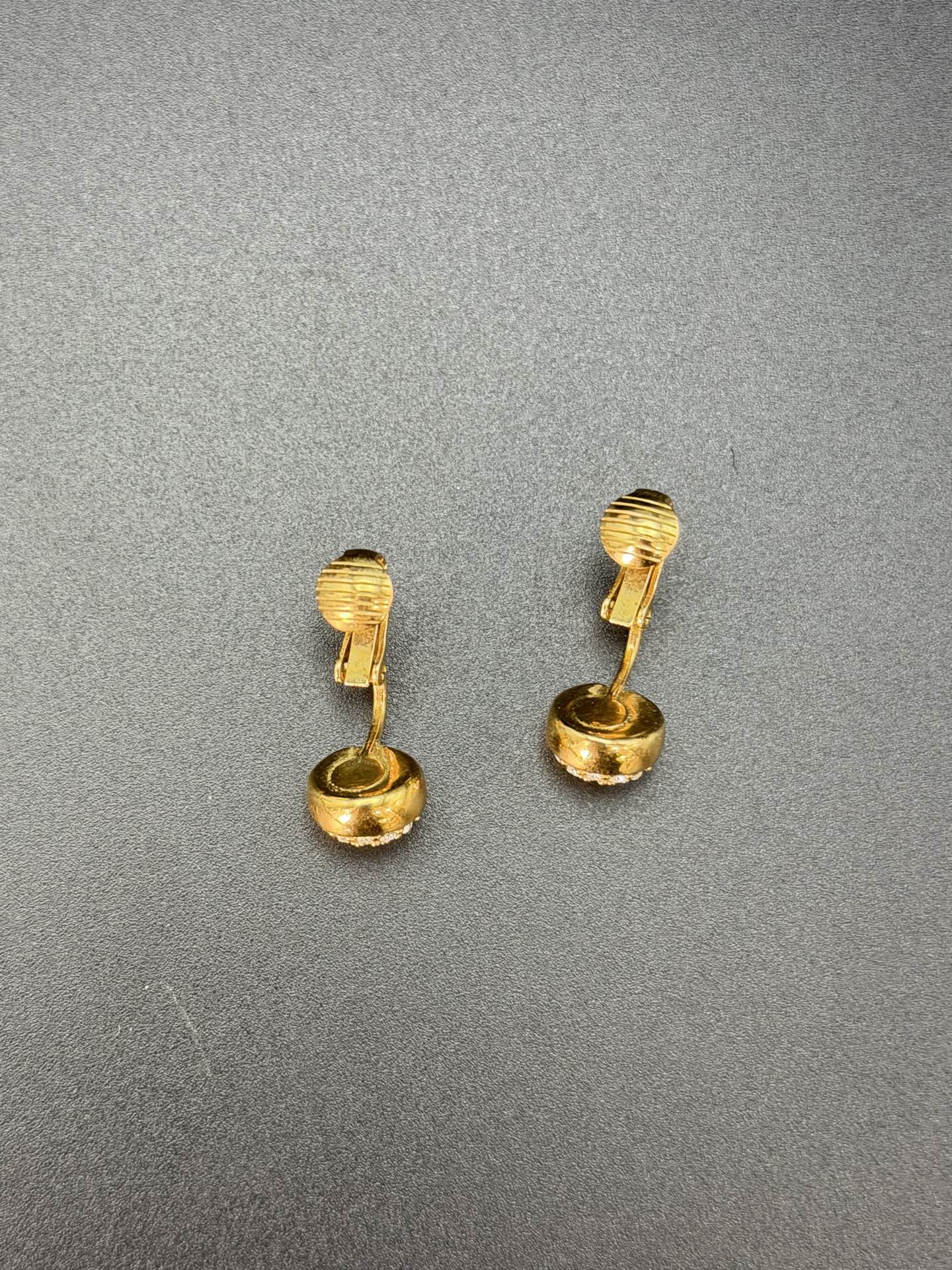 CHRISTIAN DIOR Rheinstone Earring
