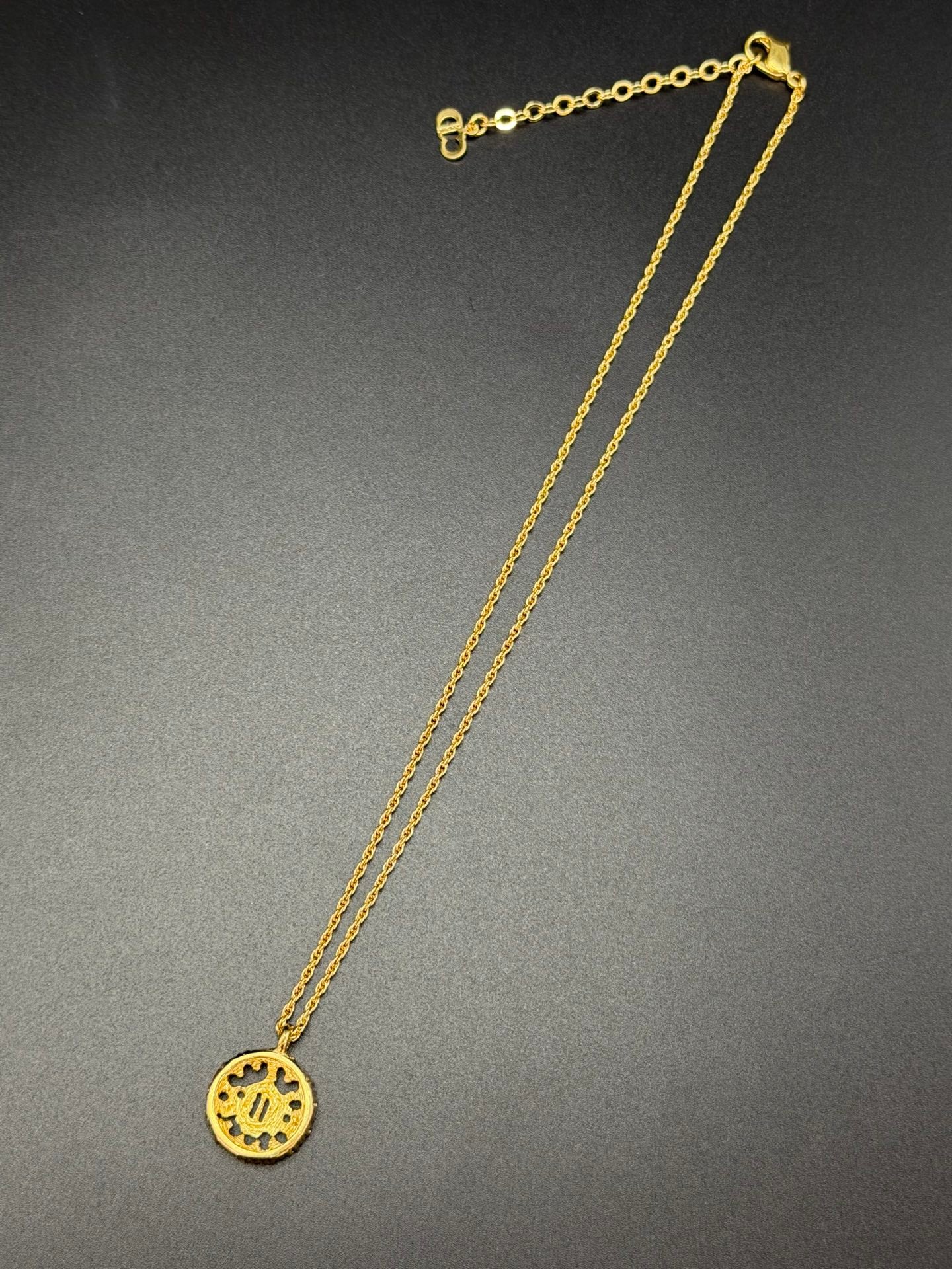 CHRISTIAN DIOR Rheinstone Vintage Necklace
