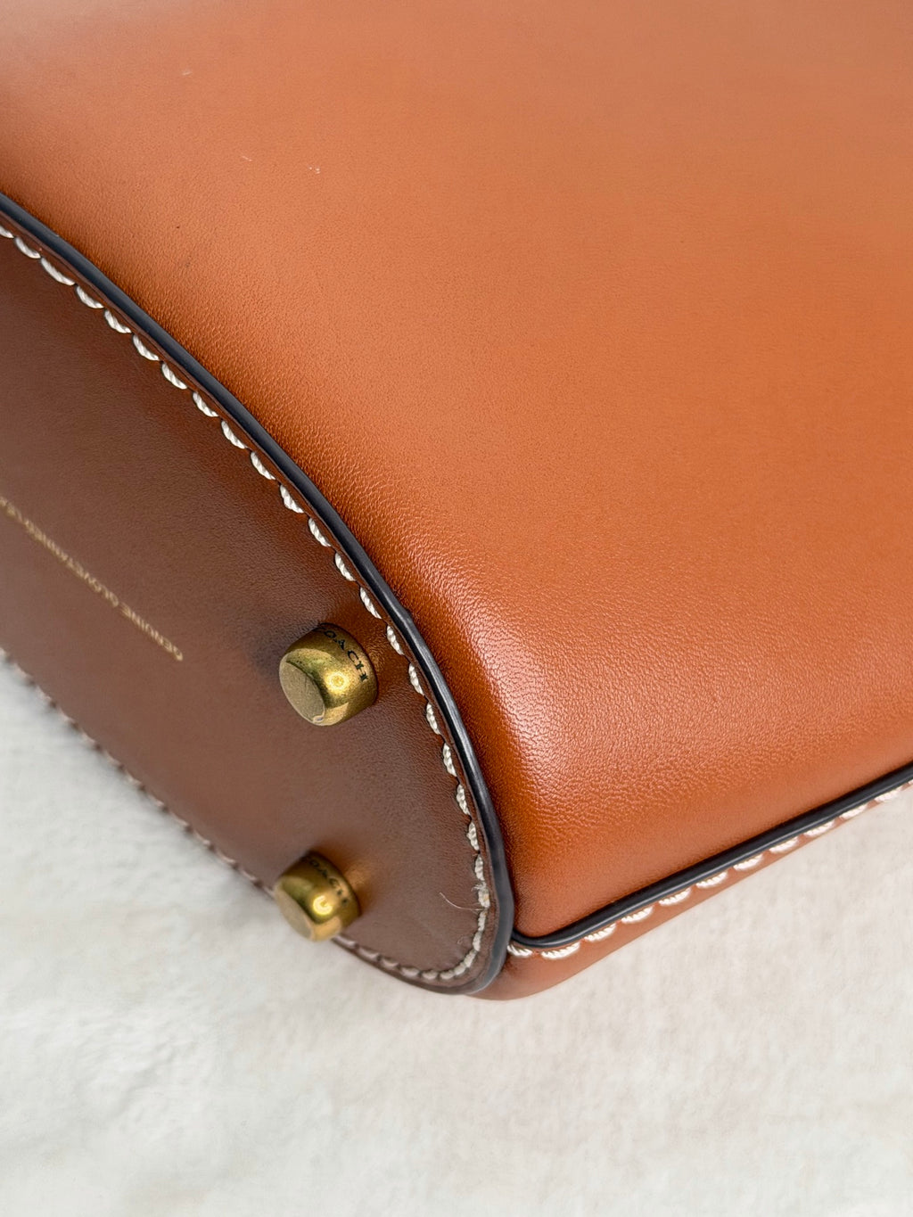 COACH 2WAY Leather Bucket Shoulderbag