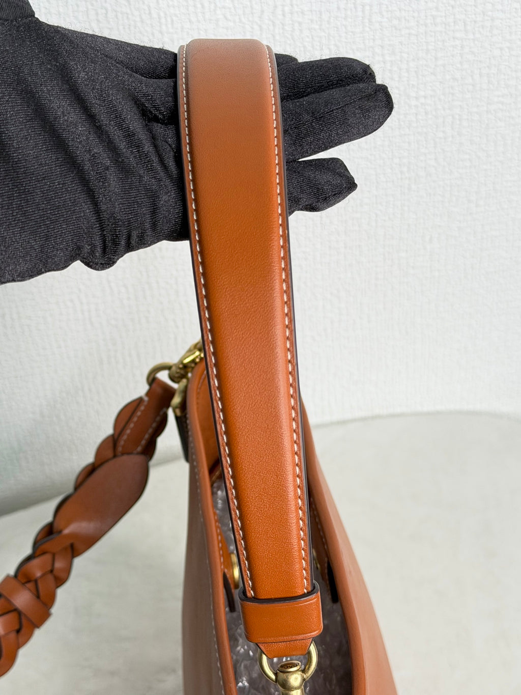 COACH 2WAY Leather Bucket Shoulderbag