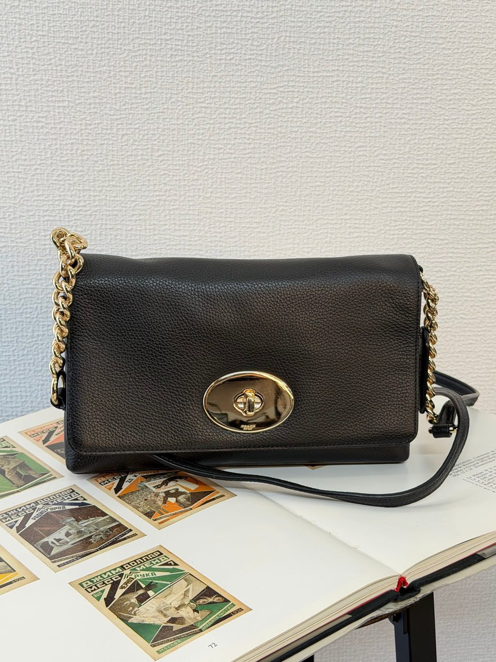 COACH Cavier Genuine Shoulder bag