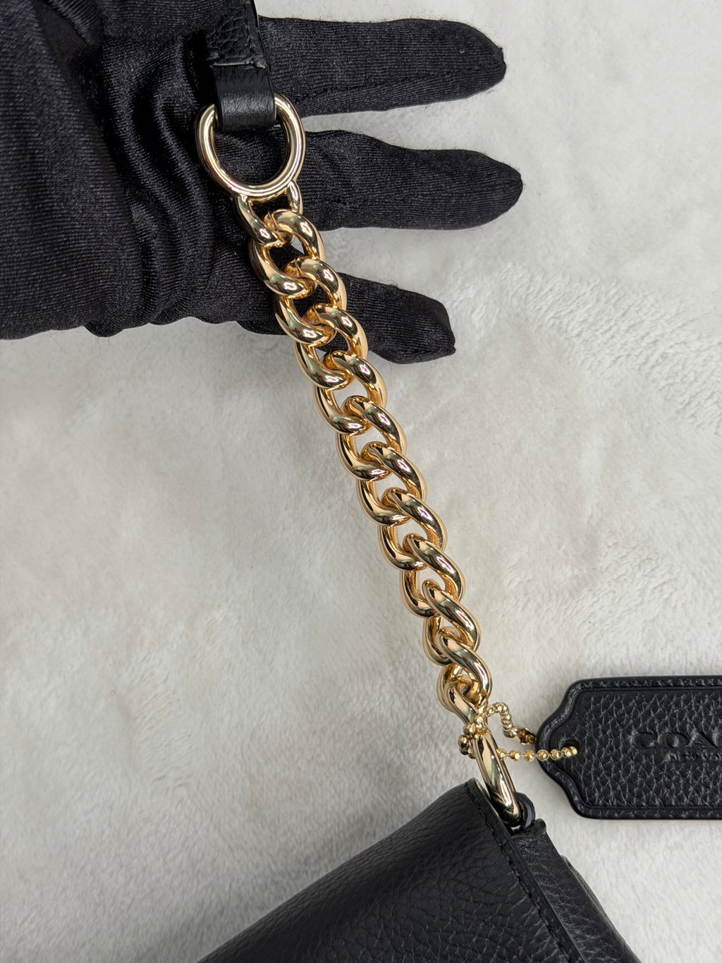 COACH Cavier Genuine Shoulder bag