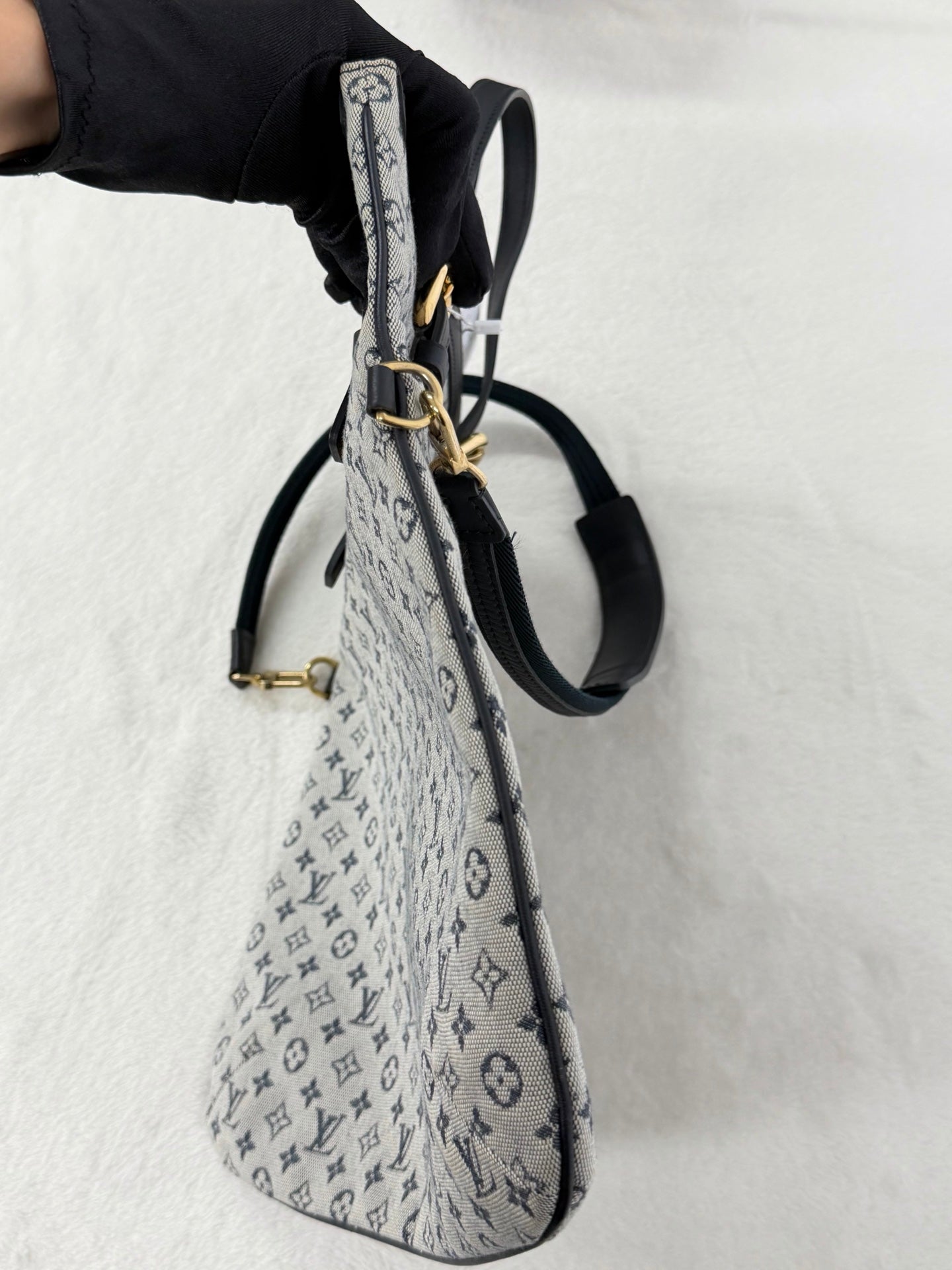 LOUIS VUITTON Denim Monogram Shoulderbag