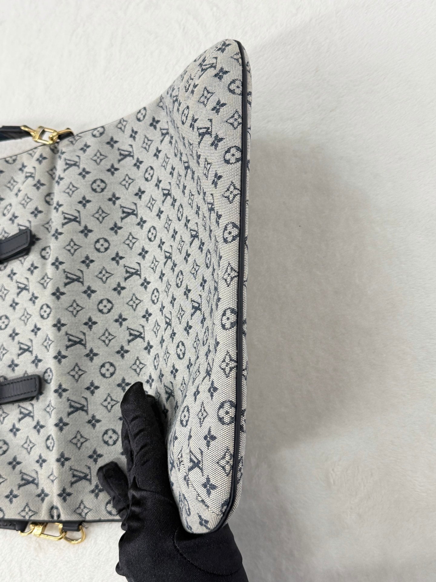 LOUIS VUITTON Denim Monogram Shoulderbag