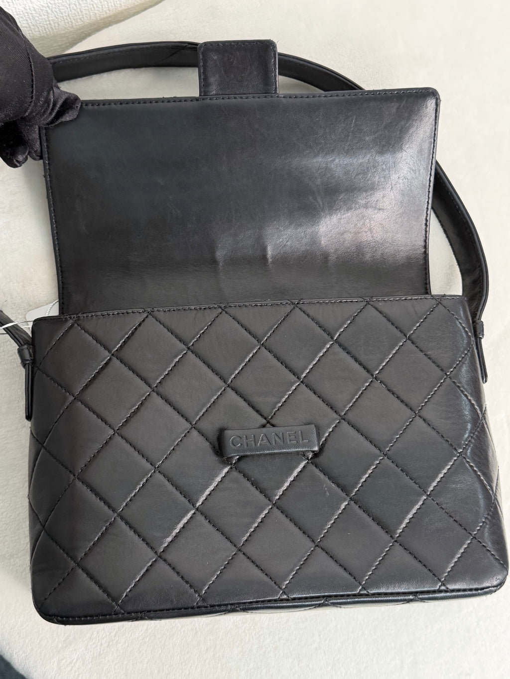 CHANEL Quilted  Lambskin Handbag